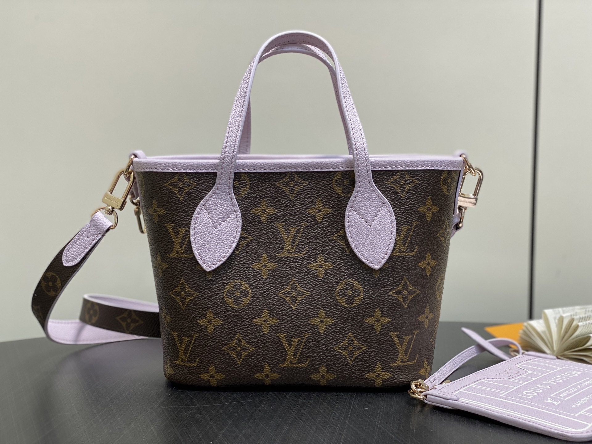【顶级原单】M25656老花浅紫色 双面小号购物袋 Neverfull Bandoulière Insi