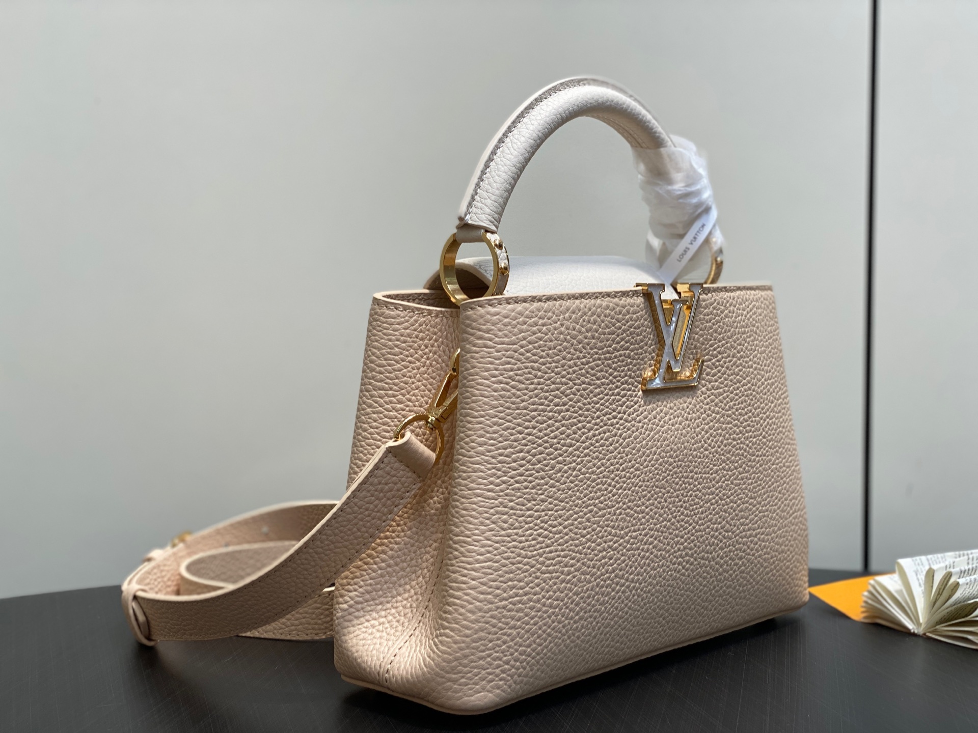 【顶级原单】M25461米黄色 全皮cap那英款系列 CAPUCINES BB手袋 M24727 Cap