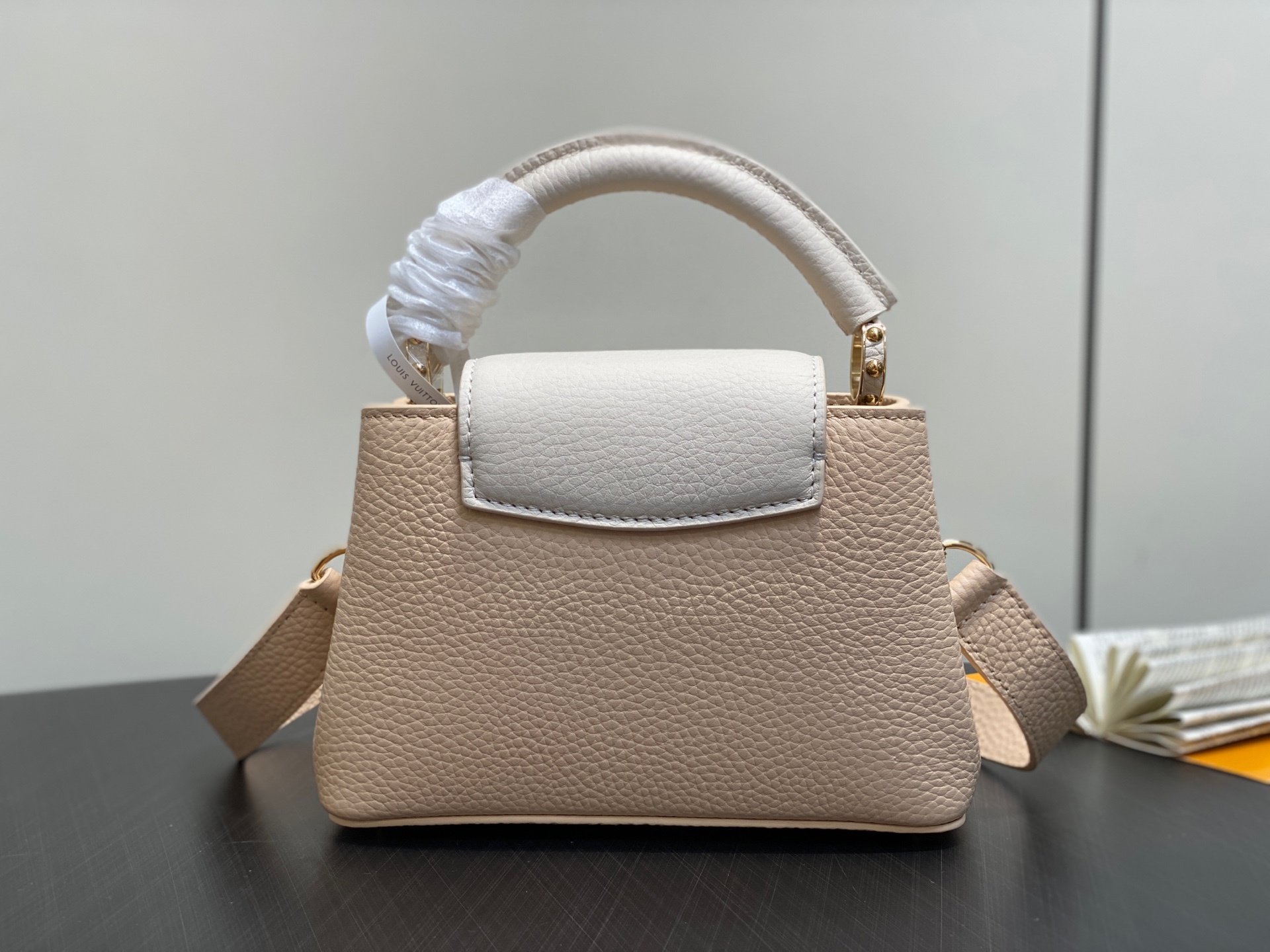 【顶级原单】M25461米黄色 全皮cap那英款系列 CAPUCINES 迷你手袋 M24727 Cap