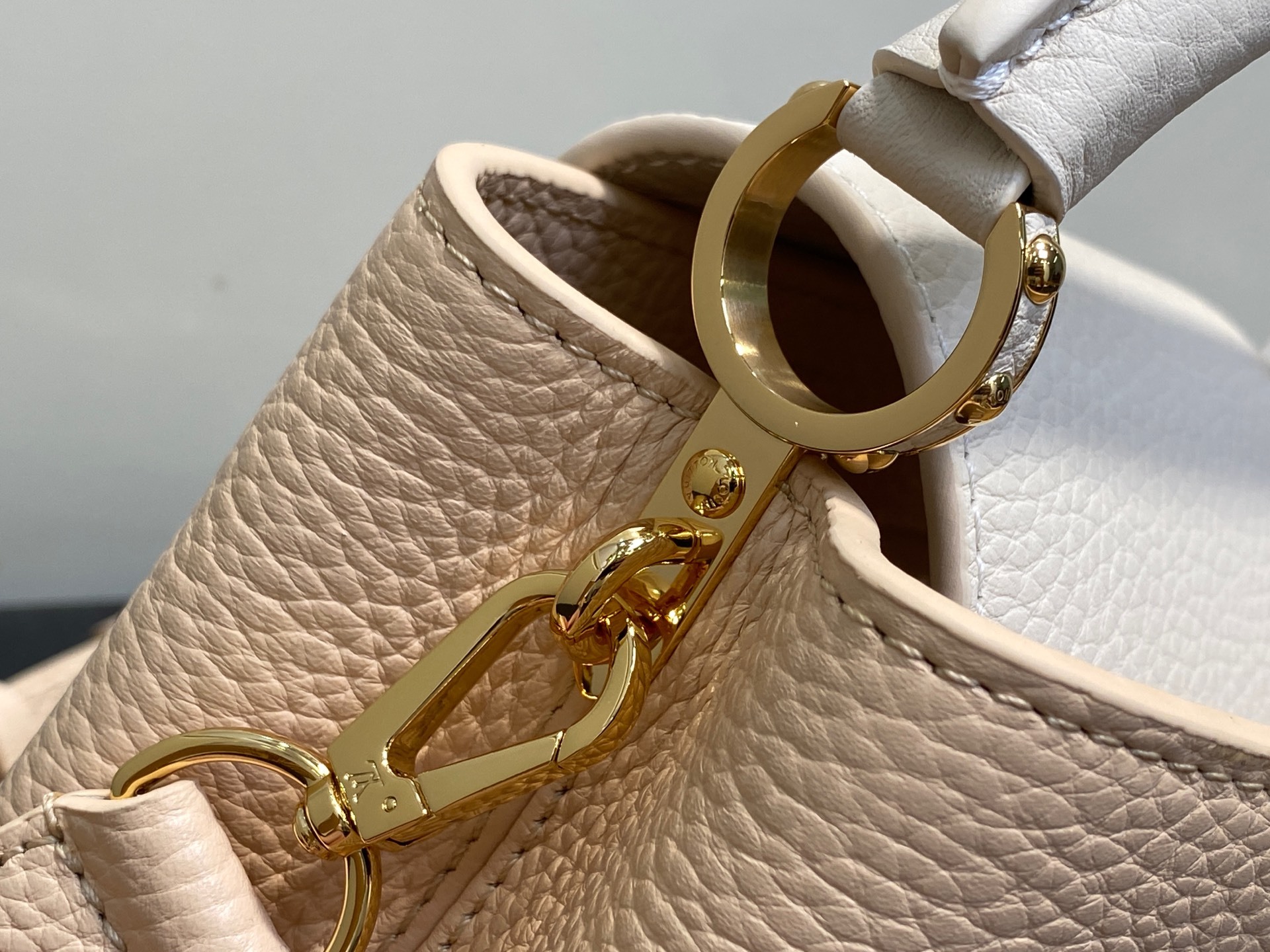 【顶级原单】M25461米黄色 全皮cap那英款系列 CAPUCINES 迷你手袋 M24727 Cap