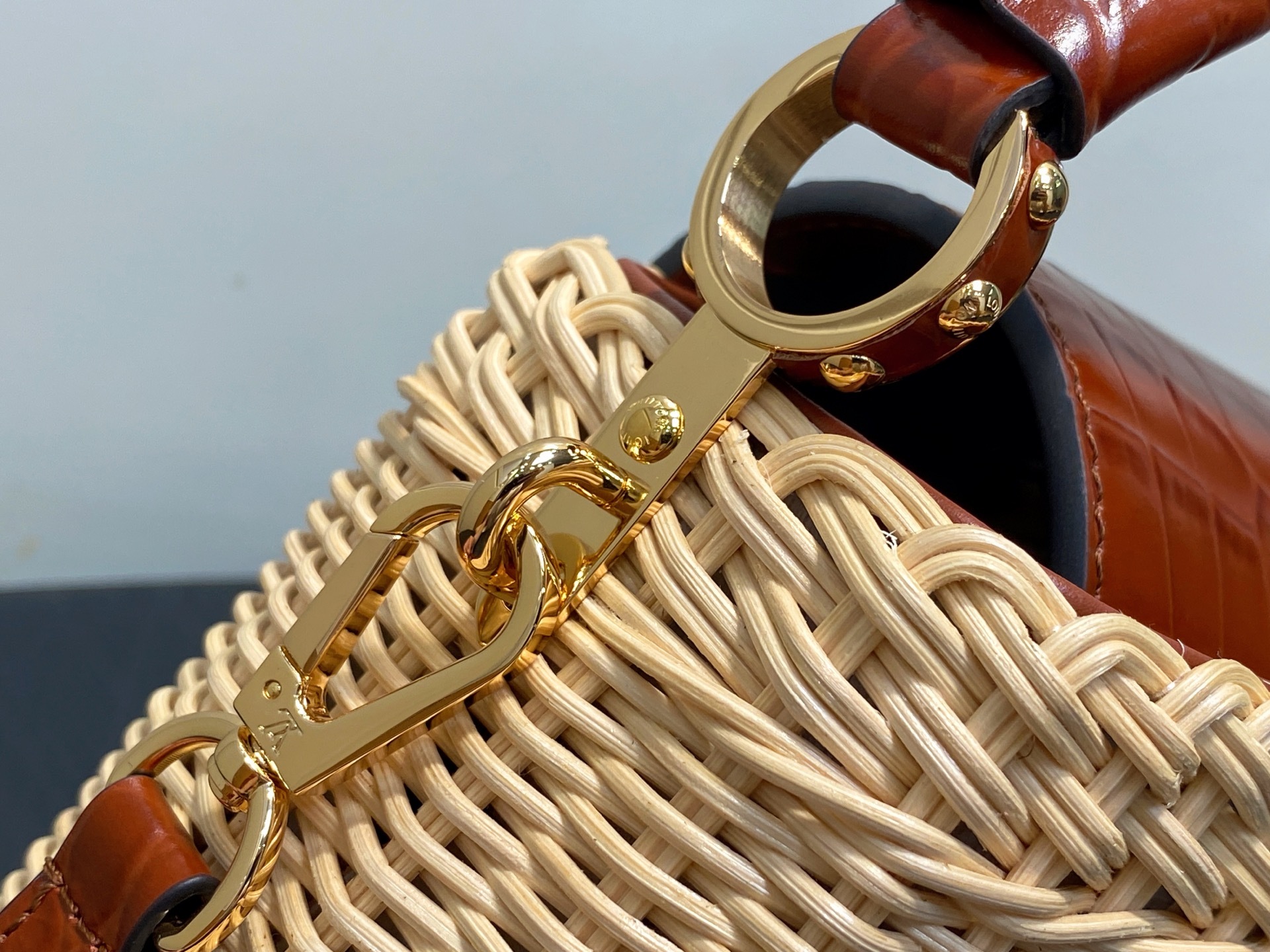 【顶级原单】M88126棕色编织 鳄鱼纹cap那英款 CAPUCINES mini 手袋 本款 Capu