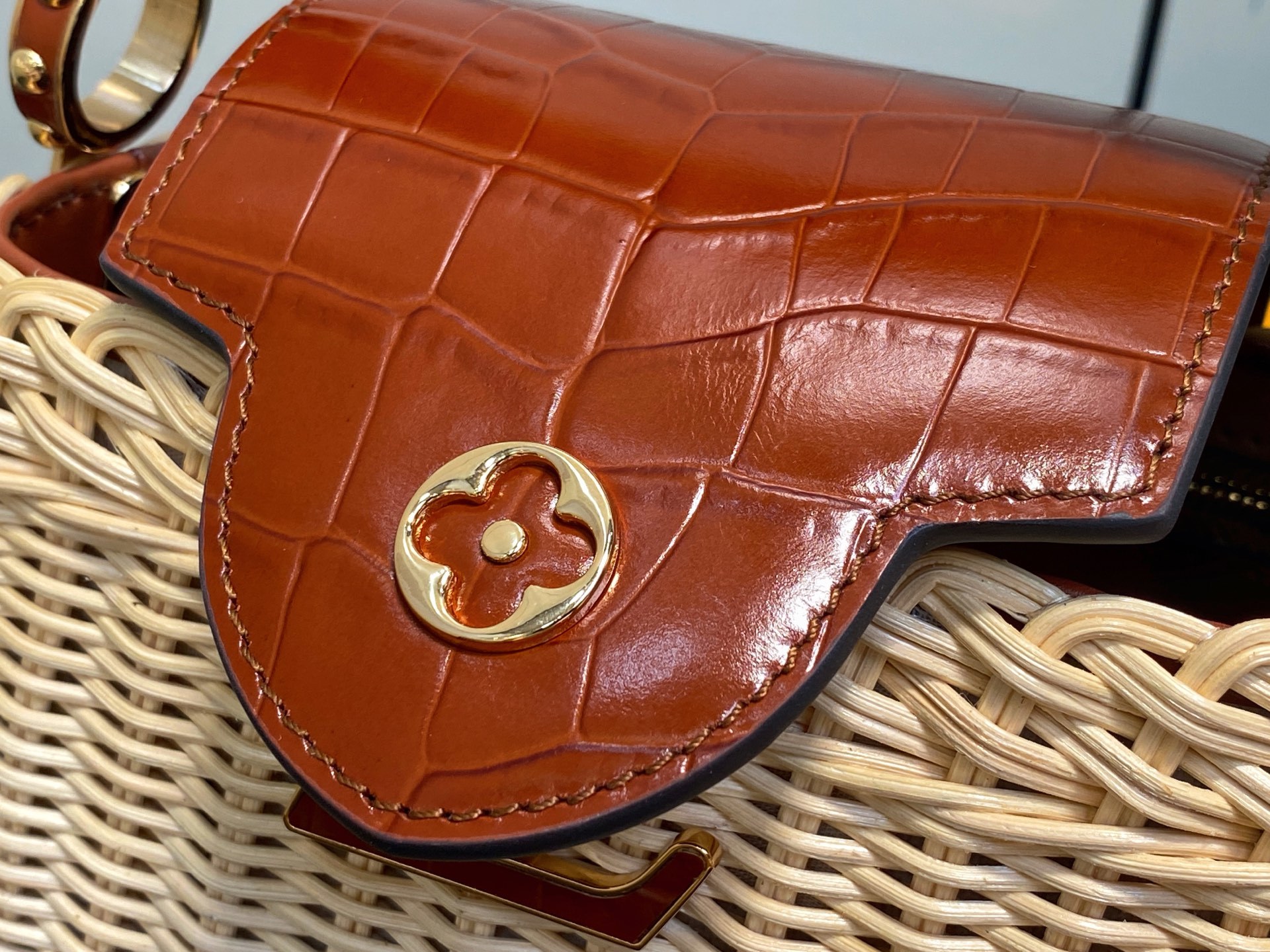 【顶级原单】M88126棕色编织 鳄鱼纹cap那英款 CAPUCINES mini 手袋 本款 Capu