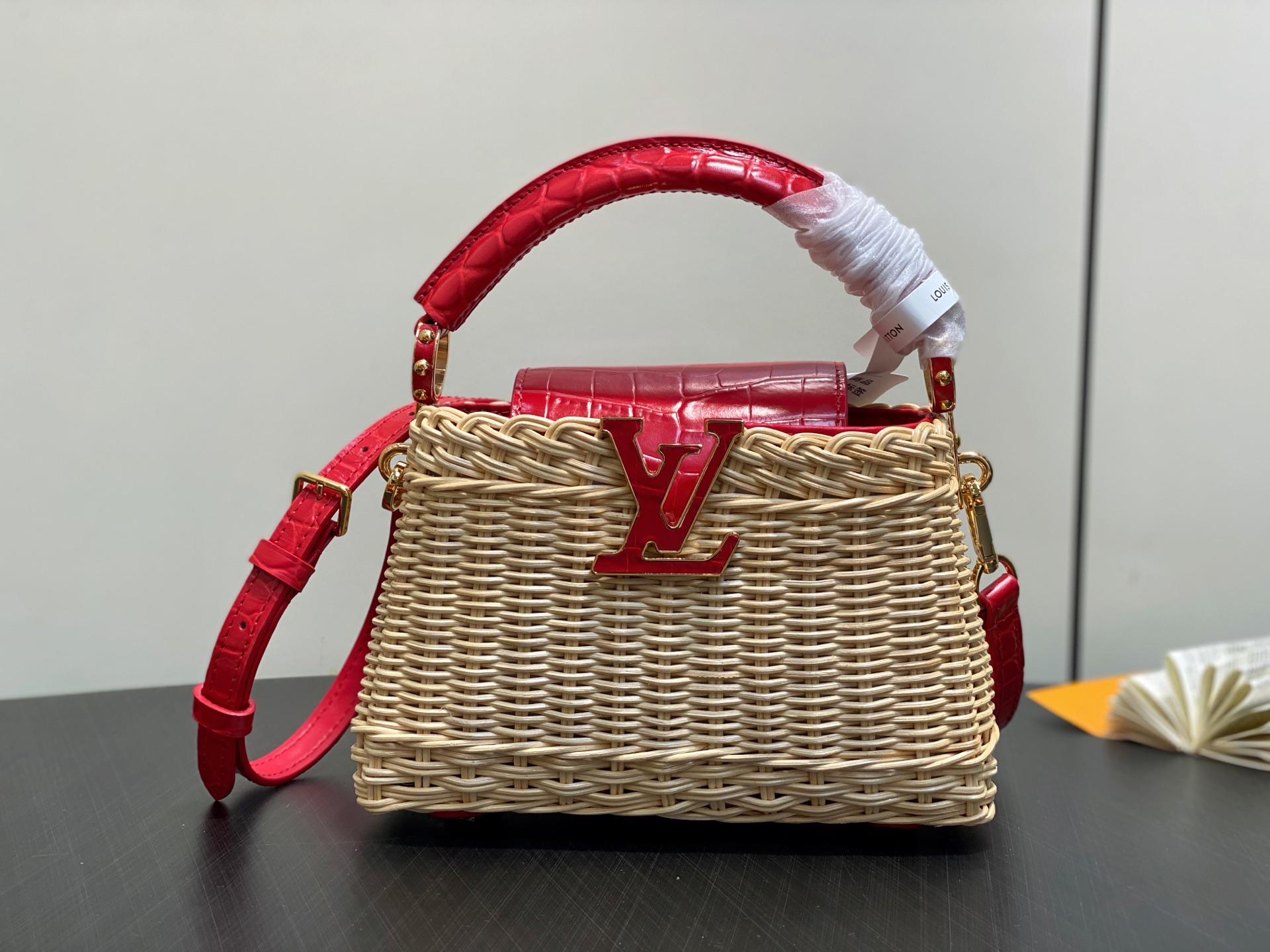 【顶级原单】M88126红色编织 鳄鱼纹cap那英款 CAPUCINES mini 手袋 本款 Capu