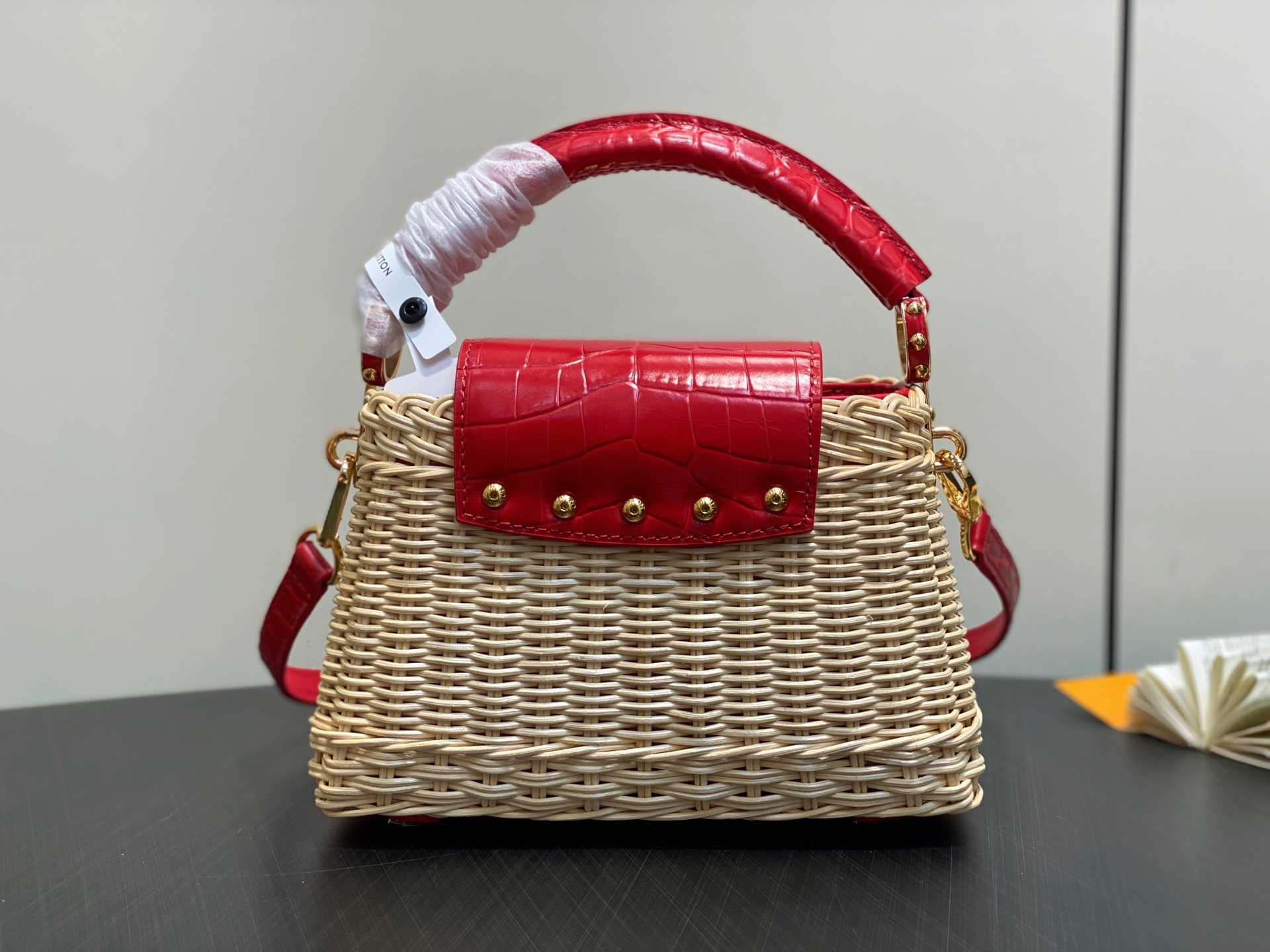 【顶级原单】M88126红色编织 鳄鱼纹cap那英款 CAPUCINES mini 手袋 本款 Capu