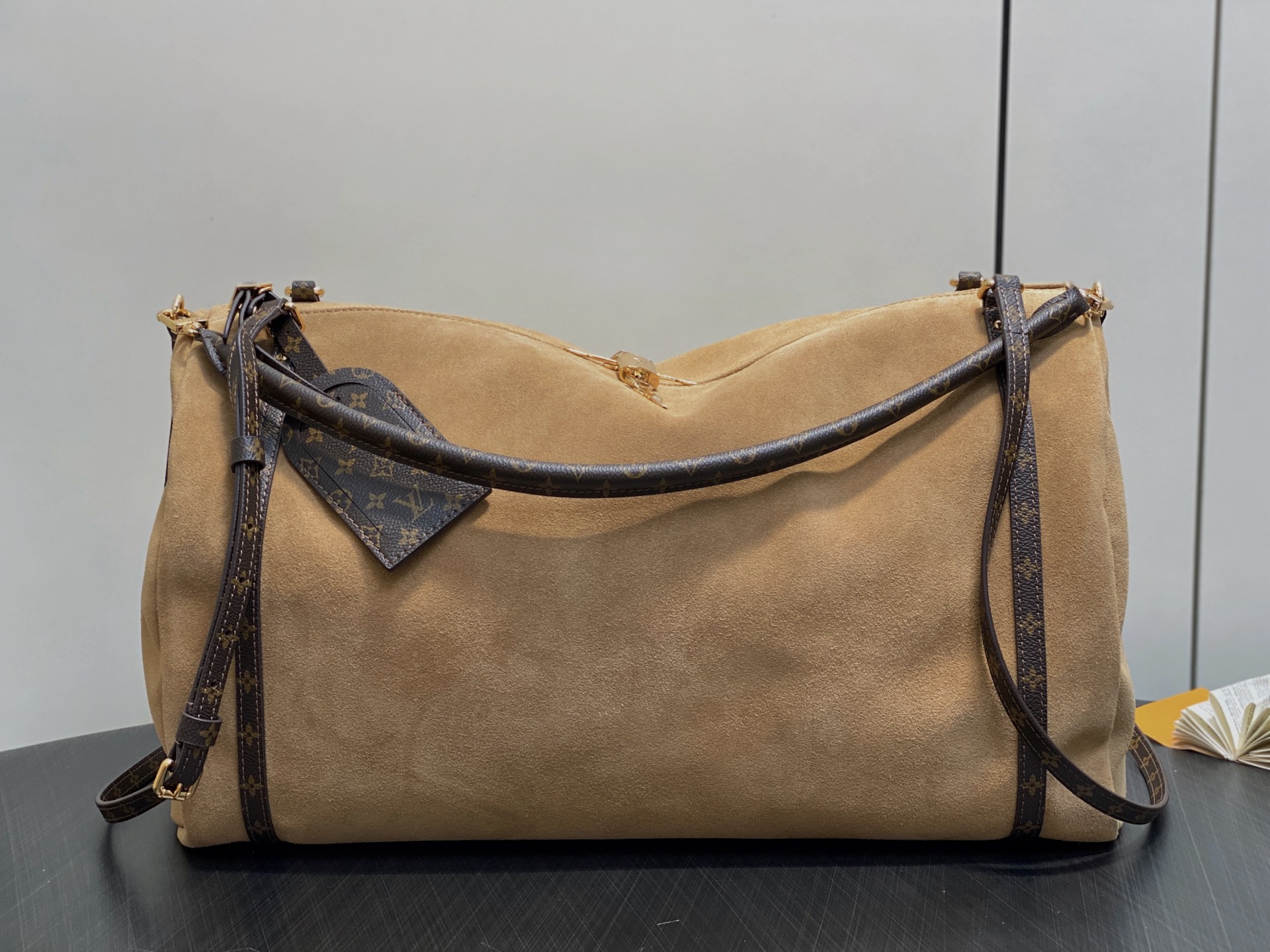 【顶级原单】M26451杏色磨砂皮 全皮大号speedy枕头包 当季新款 EXPRESS 大号手袋 Ex