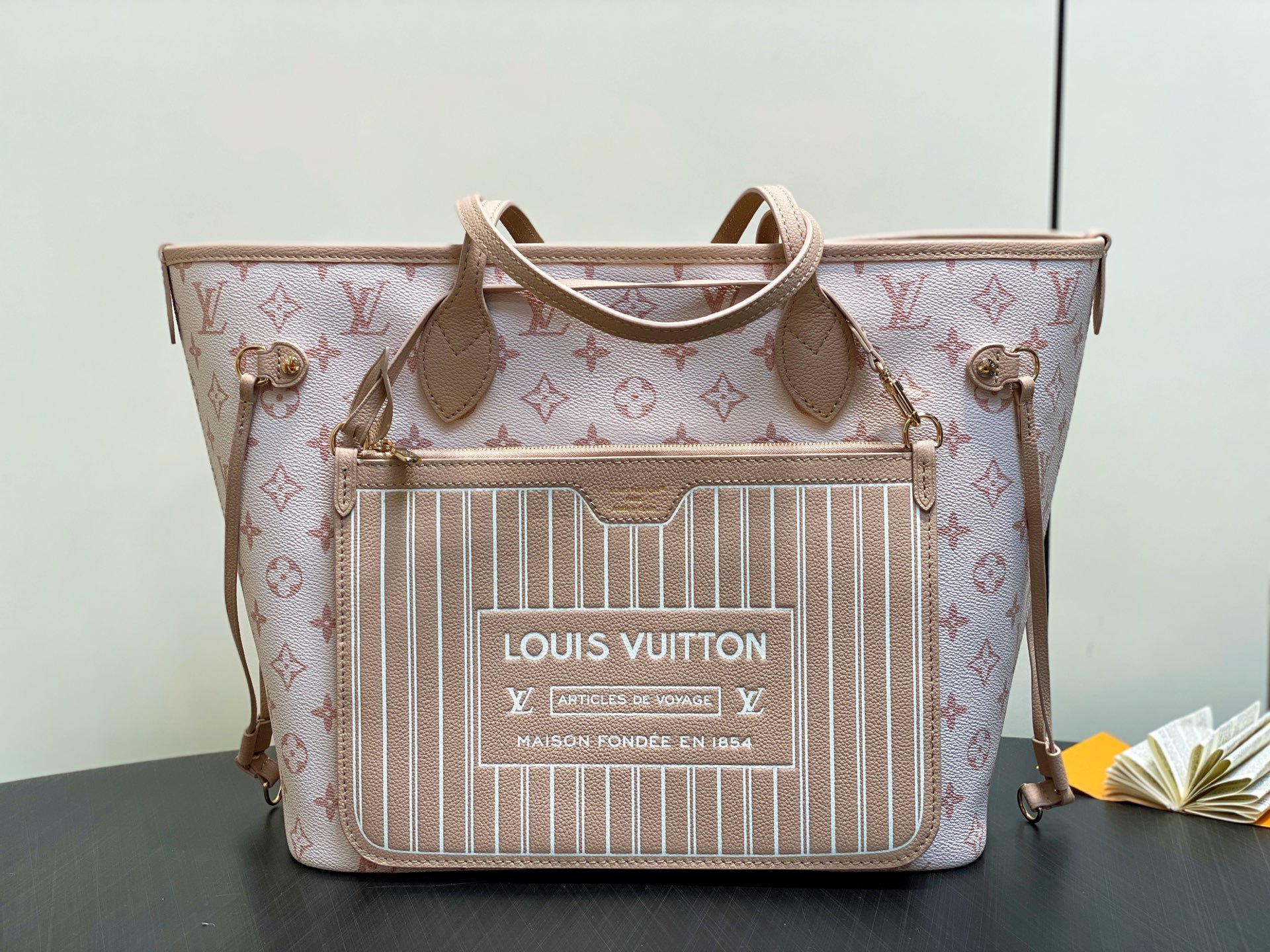 【顶级原单】M25665白花沙丘色 双面购物袋 Sac Neverfull Inside Out MM
