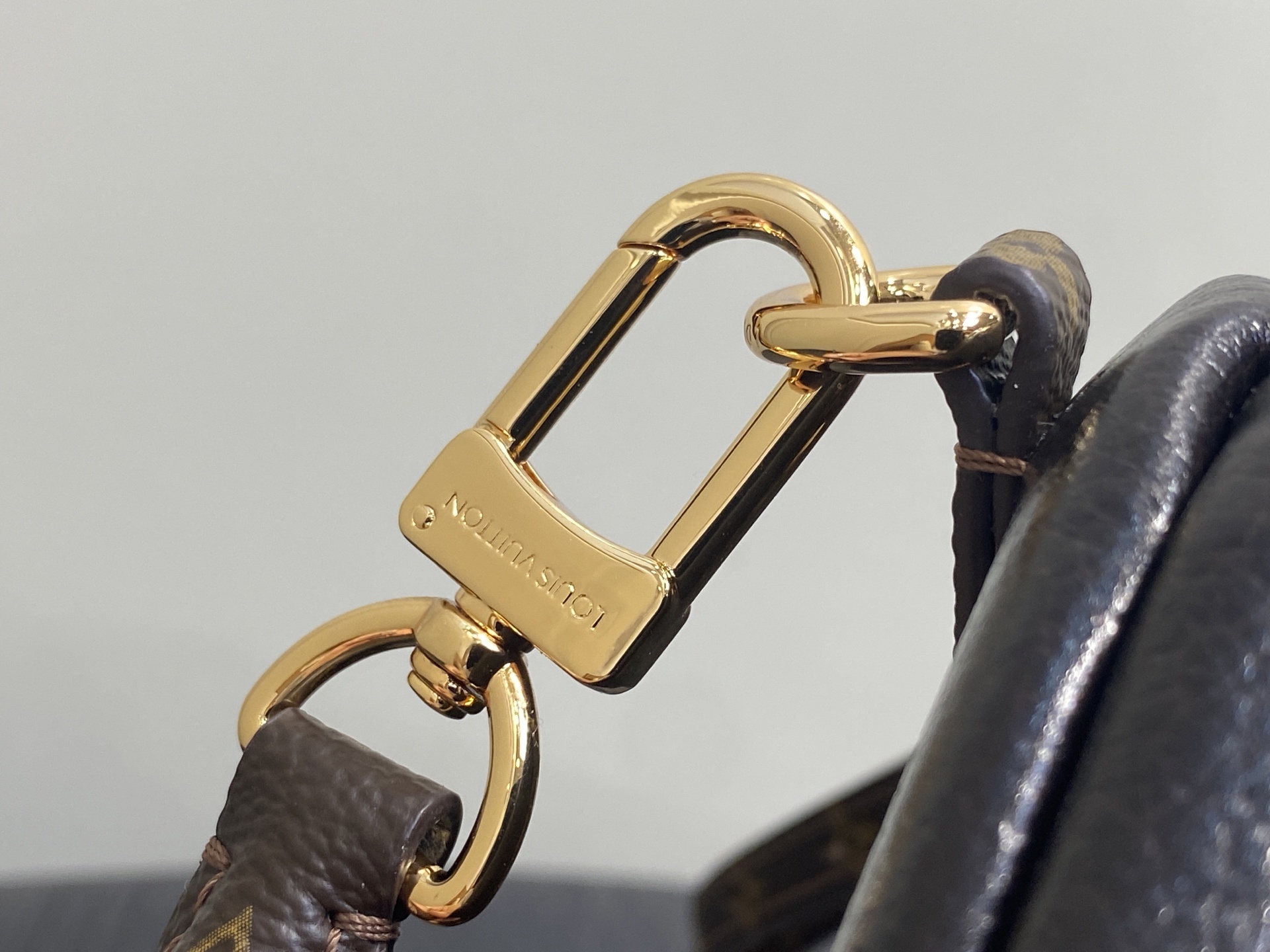 【顶级原单】M26359深啡色油蜡皮 全皮speedy枕头包 EXPRESS 中号手袋 m26359 深