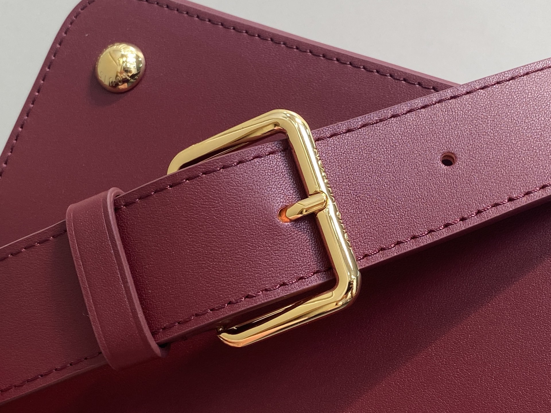 【顶级原单】M24607酒红 M24879 全皮cap那英款系列 CAPUCINES SOUPLE 大号