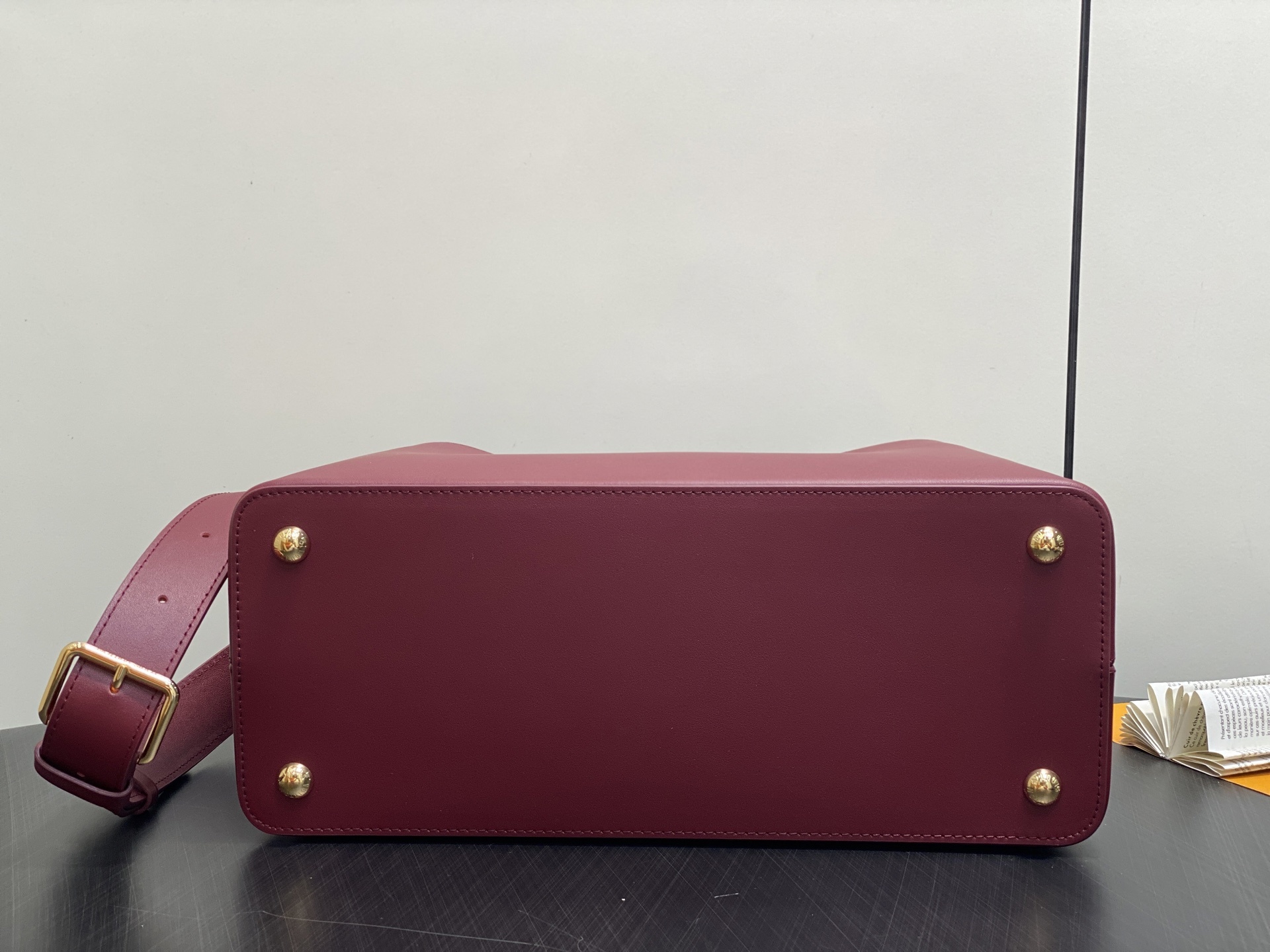 【顶级原单】M24607酒红 M24879 全皮cap那英款系列 CAPUCINES SOUPLE 大号