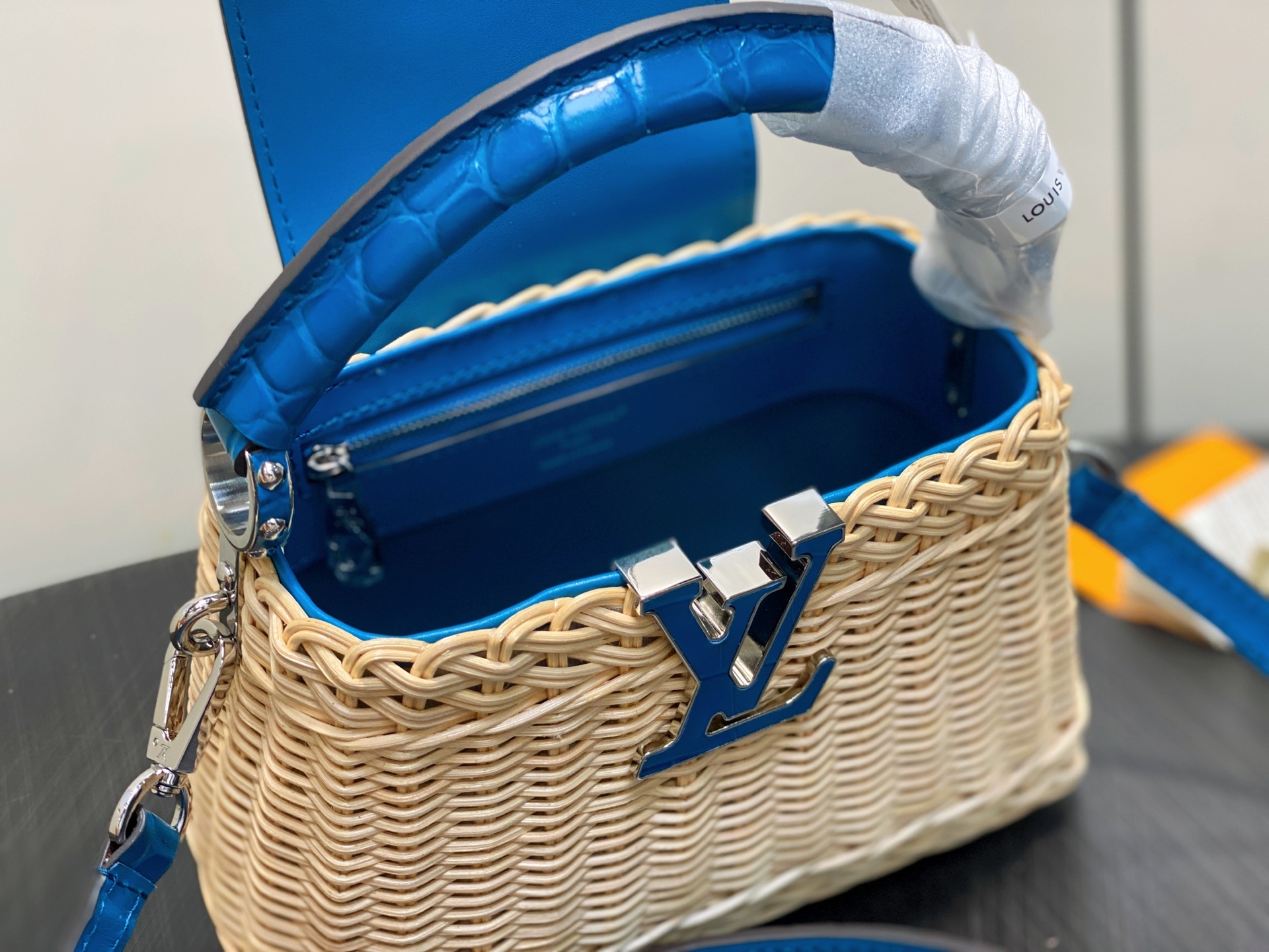 【顶级原单】M88126蓝色编织 鳄鱼纹cap那英款 CAPUCINES mini 手袋 本款 Capu