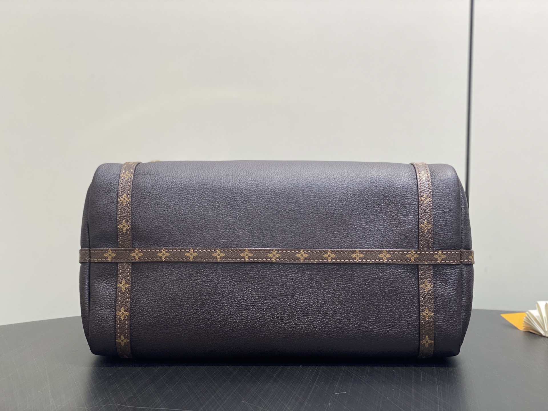 【顶级原单】M26357咖啡 全皮speedy枕头包 EXPRESS 中号手袋 m26359 深啡色(油