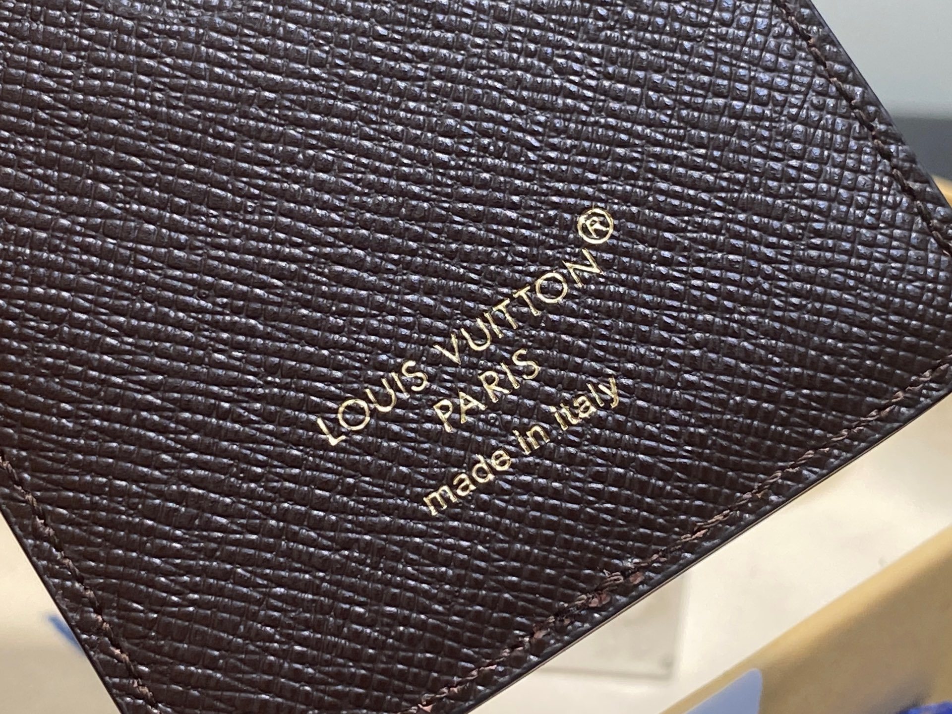 【顶级原单】M26016黄花 磁吸手机卡夹 本款 Magnet 卡夹取材品牌经典 Monogram 涂层