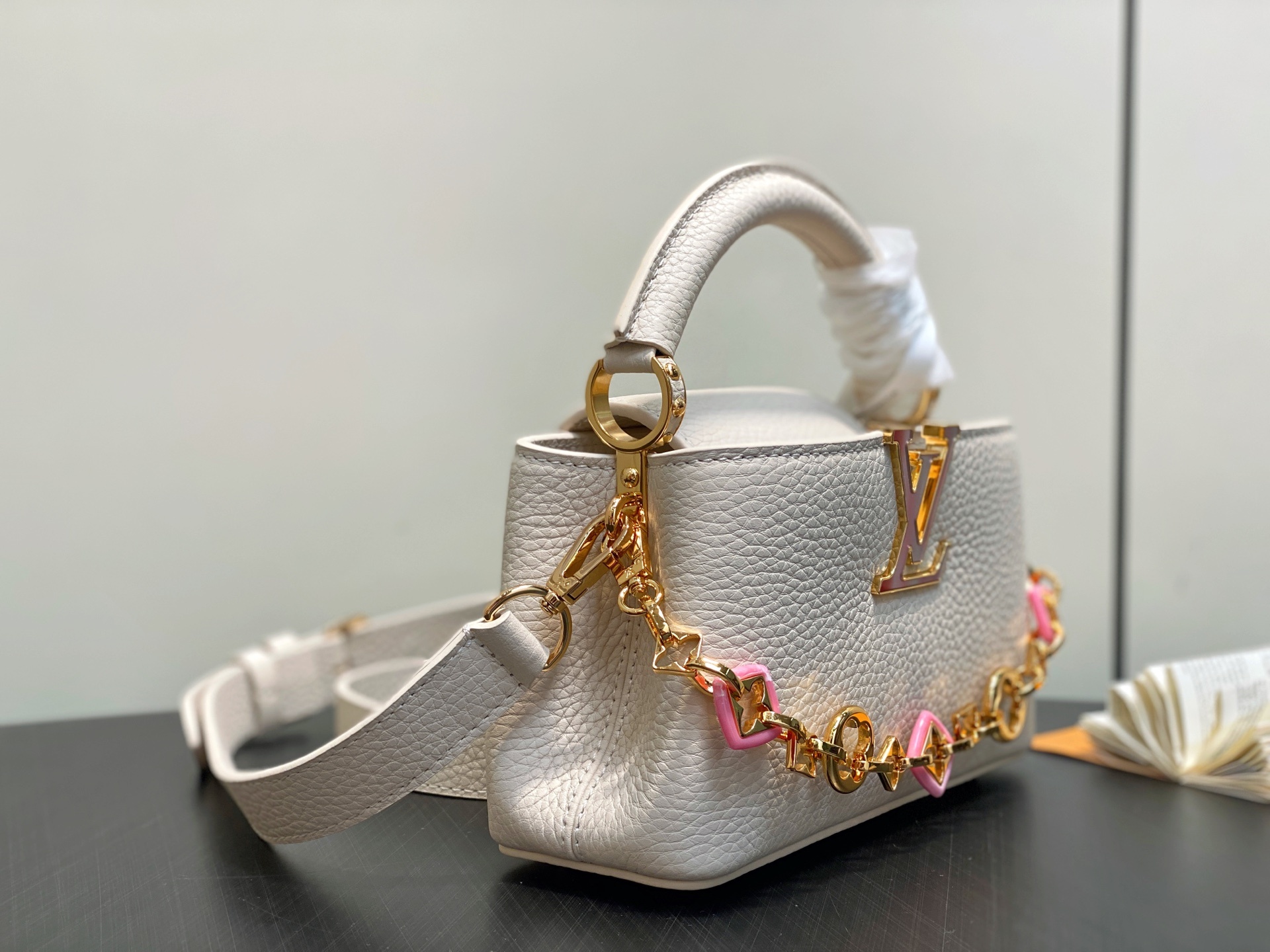 【顶级原单】M14393米白色 M14970 链条包全皮cap那英款CAPUCINES EAST-WES