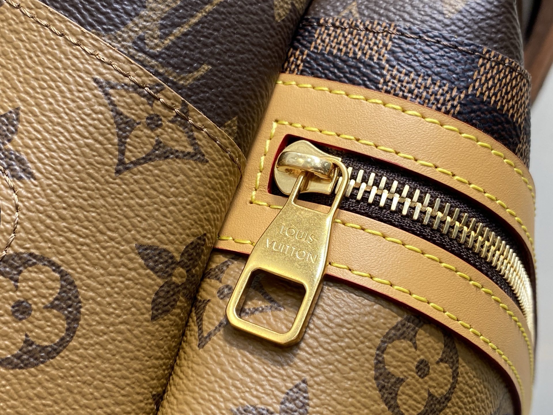 【顶级原单】M26130老花 拼接双肩包 Discovery 小号双肩包 本款 Discovery 小号