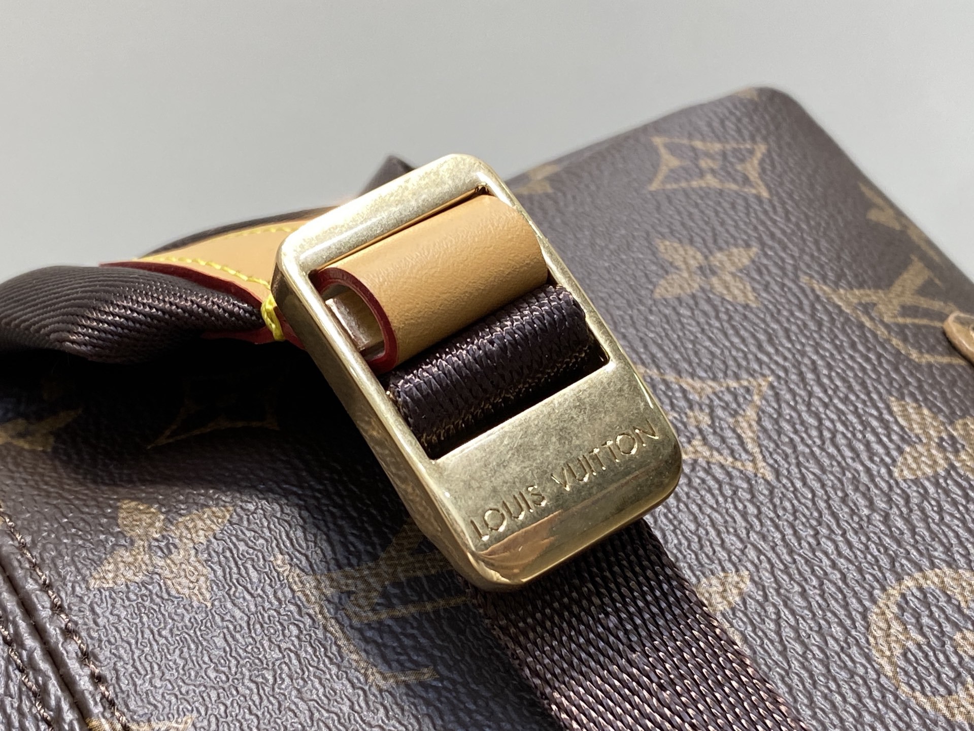 【顶级原单】M26130老花 拼接双肩包 Discovery 小号双肩包 本款 Discovery 小号