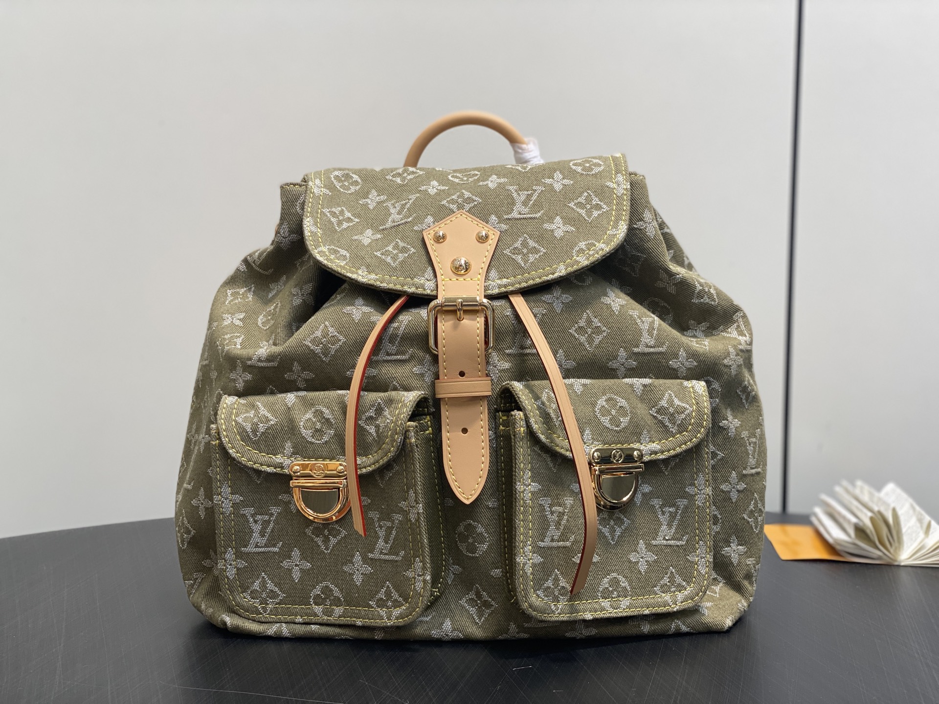 【顶级原单】M95241草绿色 丹宁牛仔布双肩包 Lv Vintage 双肩包 M95240玫粉色 M9