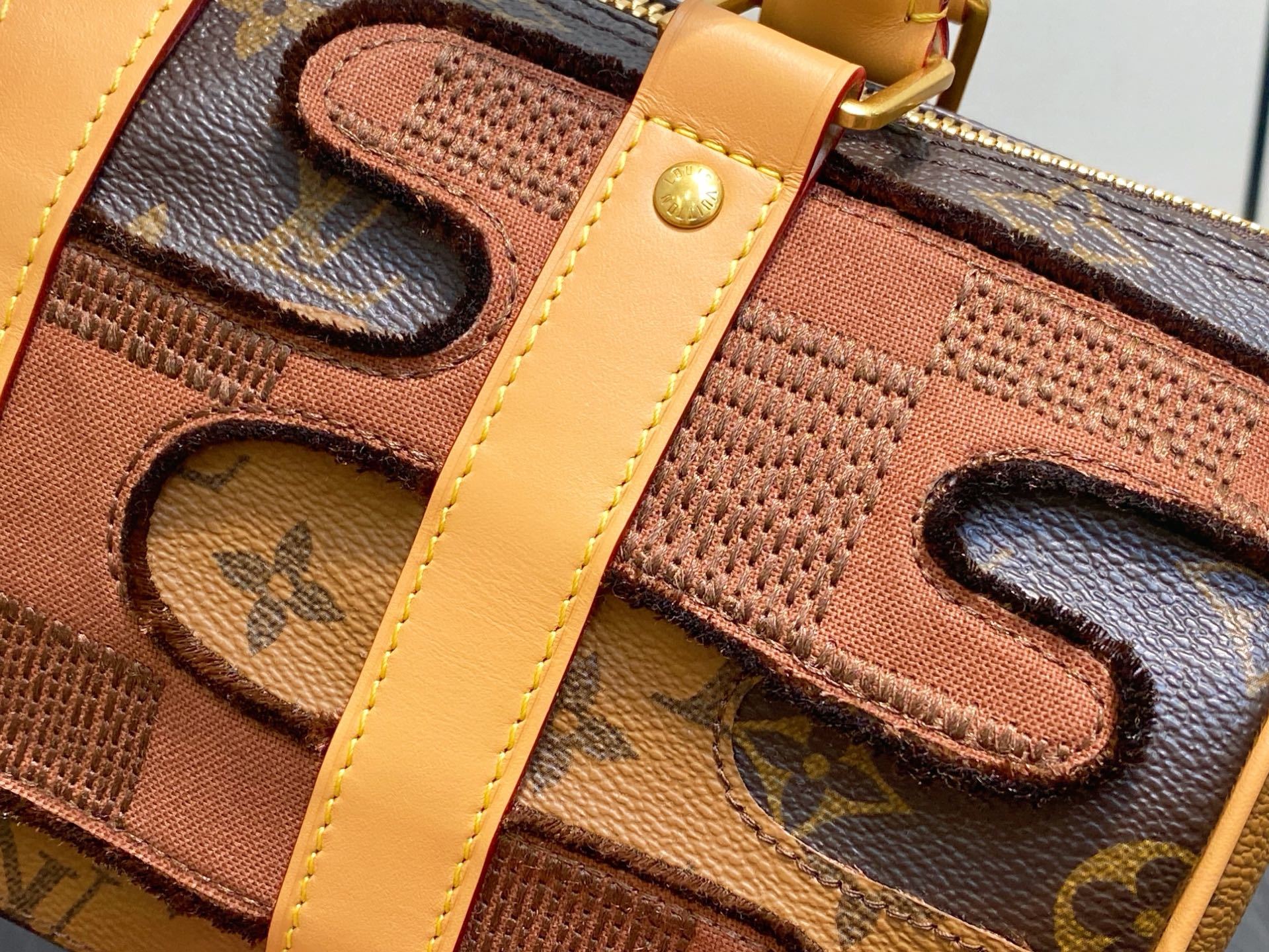 【顶级原单】M15428老花拼色 男包枕头包 Keepall Bandoulière 手袋 本款 Kee