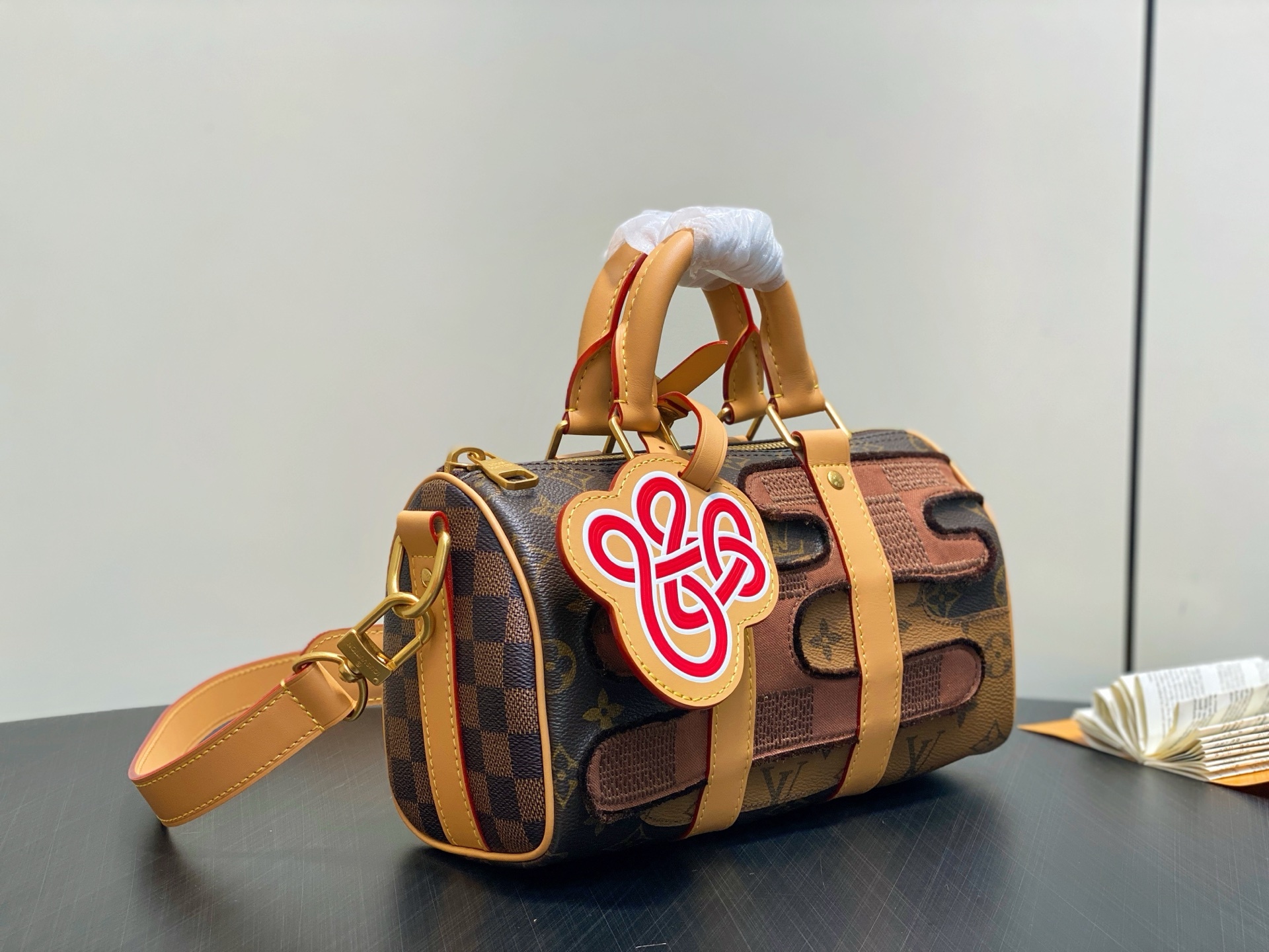【顶级原单】M15428老花拼色 男包枕头包 Keepall Bandoulière 手袋 本款 Kee