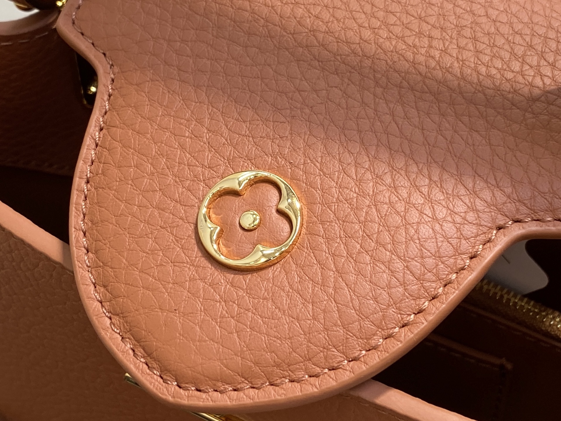 【顶级原单】M14970棕色 M14381 链条全皮cap那英款 CAPUCINES BB手袋 Capu