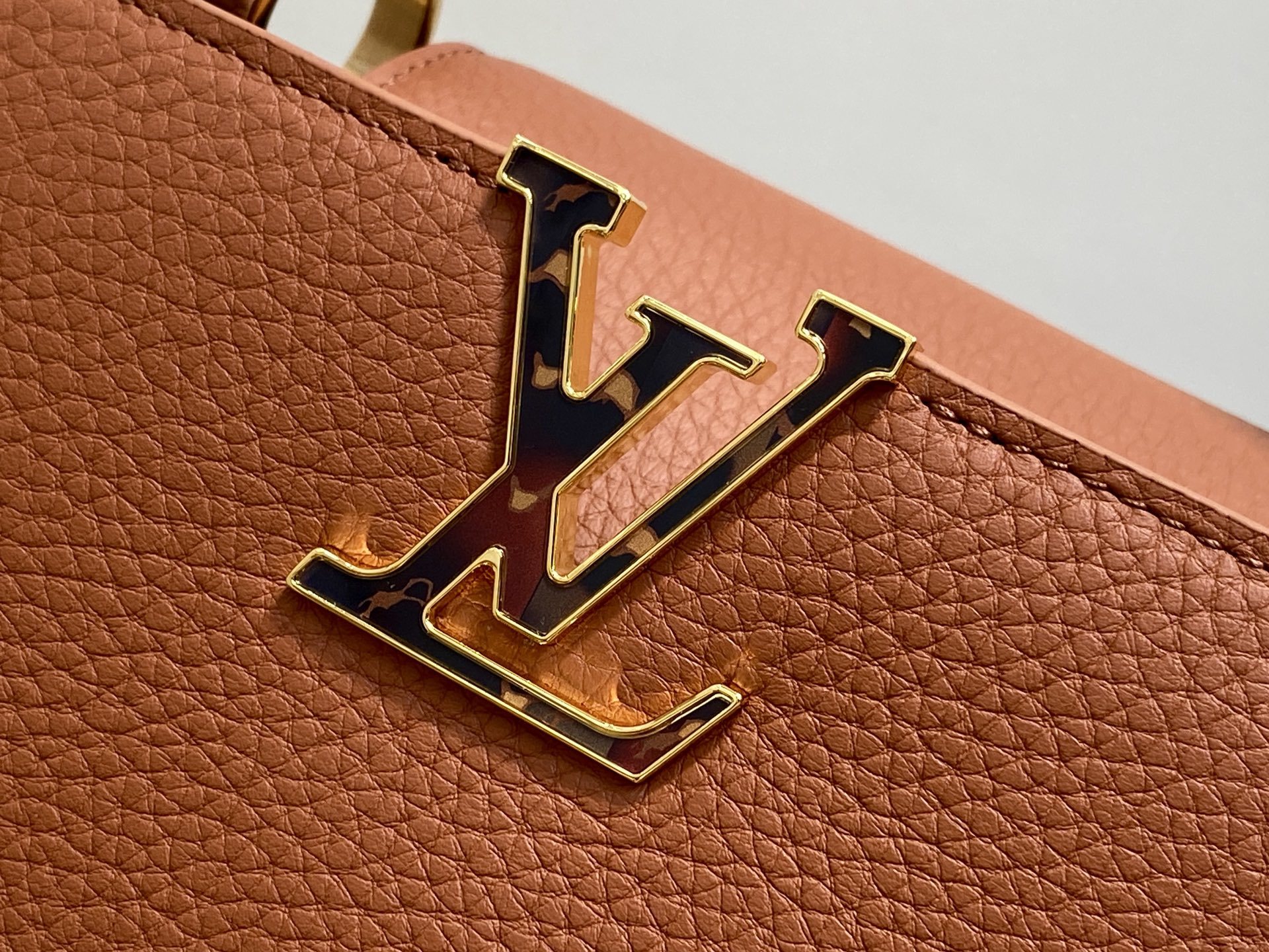 【顶级原单】M14970棕色 M14381 链条全皮cap那英款 CAPUCINES 中号手袋 Capu