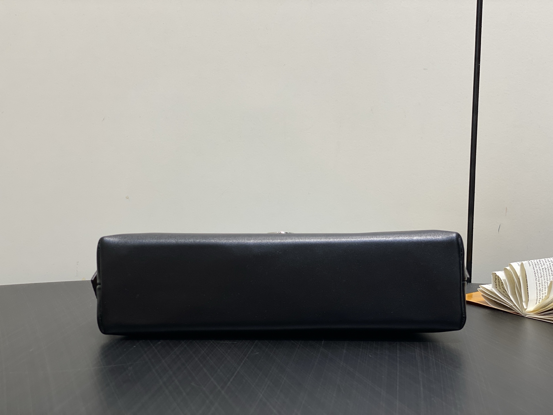 Louis Vuitton Pochette Cosmétique Medium Black Leather Cosmetic Pouch 4 i1756792715366 7448 0 3