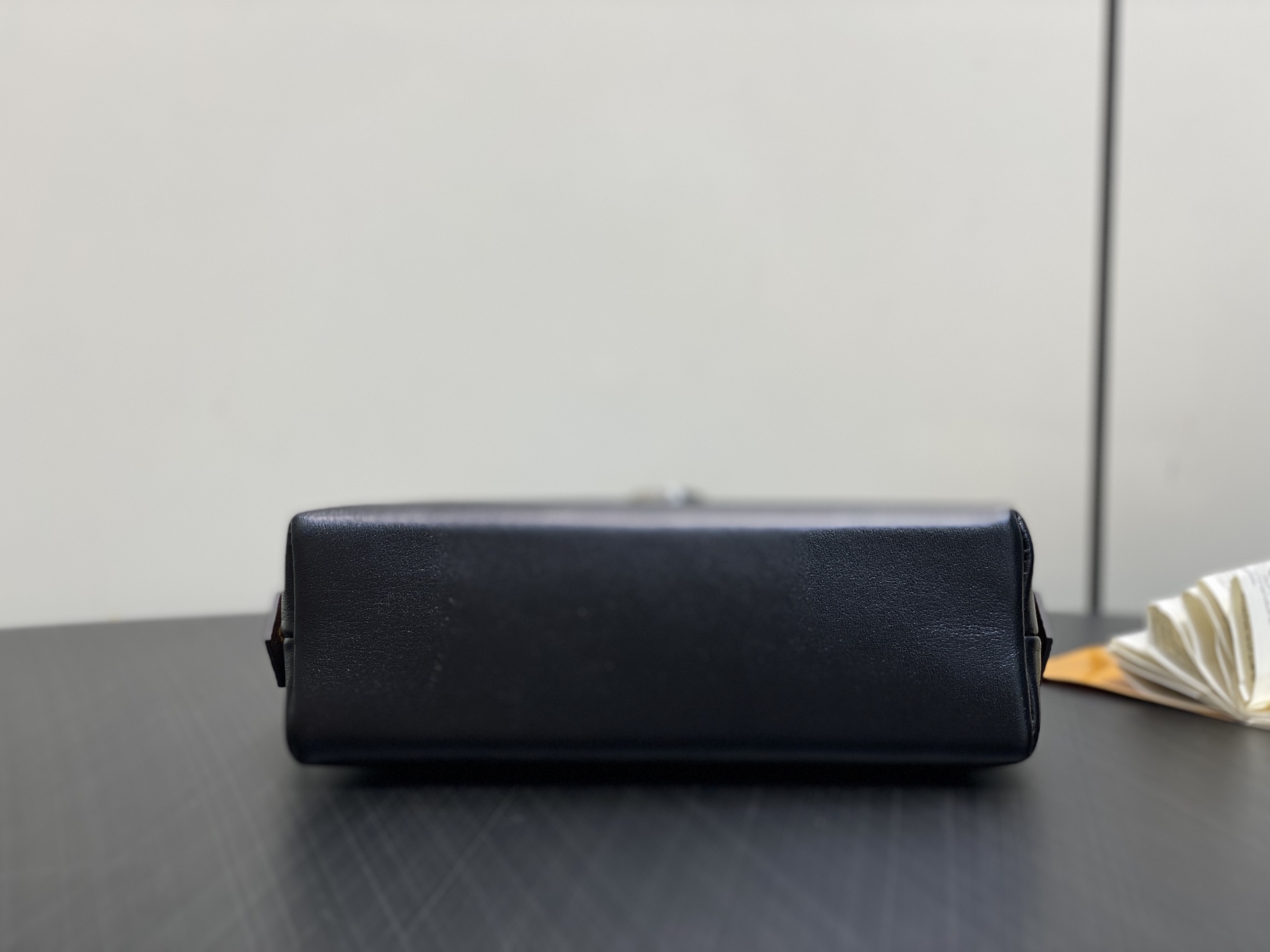 Louis Vuitton Pochette Cosmetique PM Black Leather Cosmetic Pouch M15205 5 i1756792801116 3406 0 3