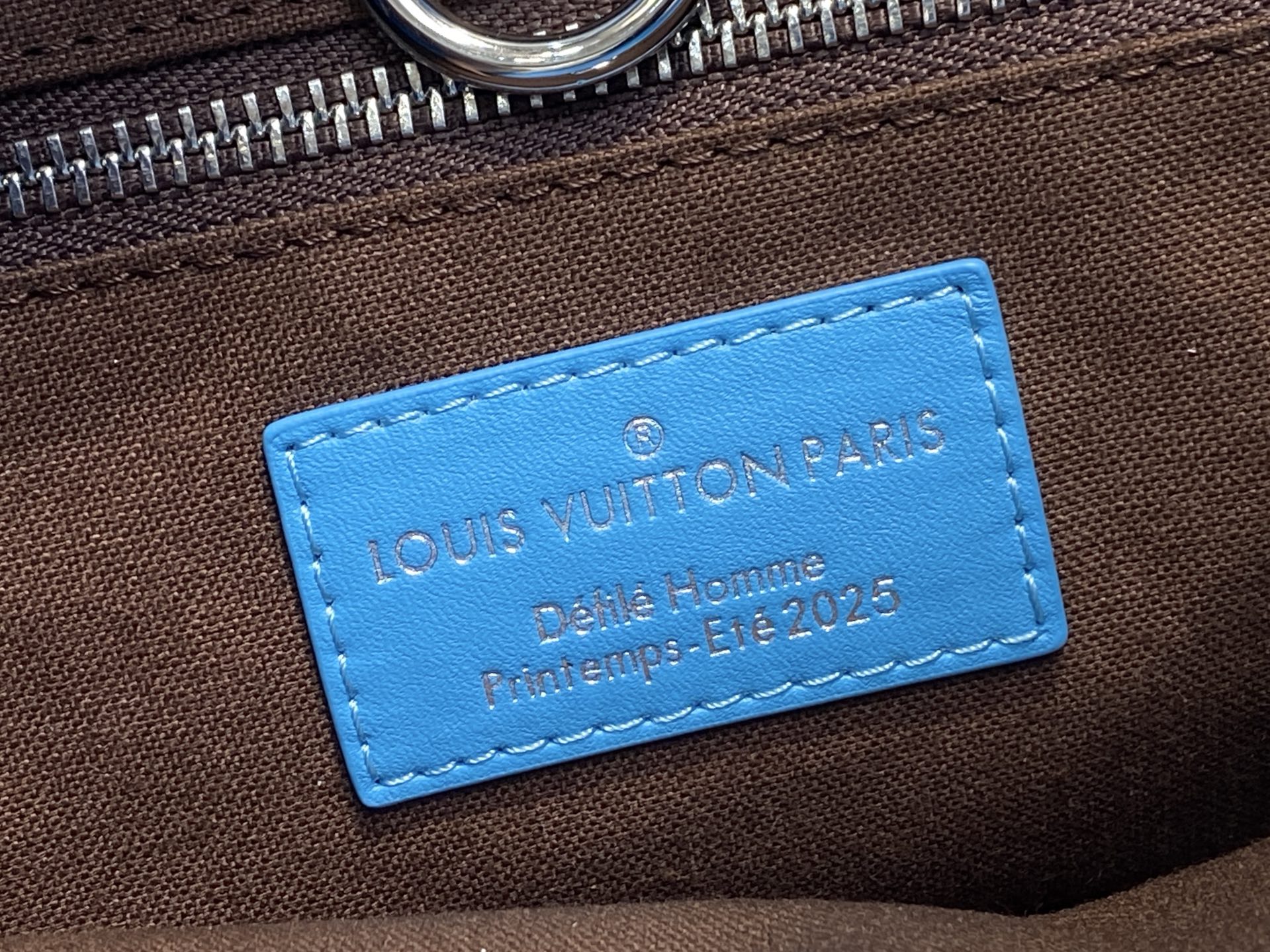 Louis Vuitton Mini Shopper Tote Bag, Blue Gradient Leather Handbag 9 i1757396606779 4232 0 8