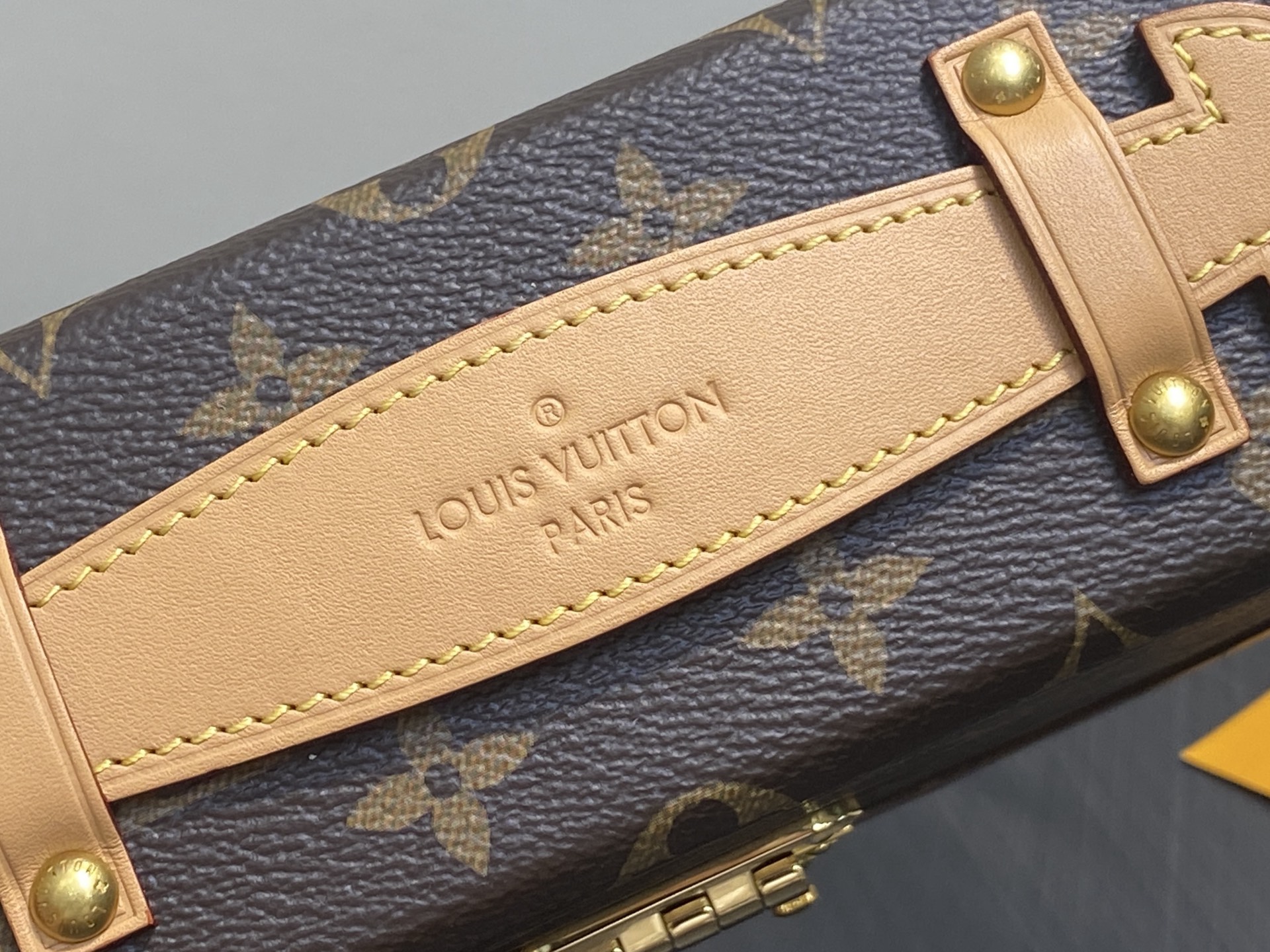 【顶级原单】M15166老花 硬箱子盒子包 当季新款 MONTSOURIS TRUNK 手袋 本款 Mo