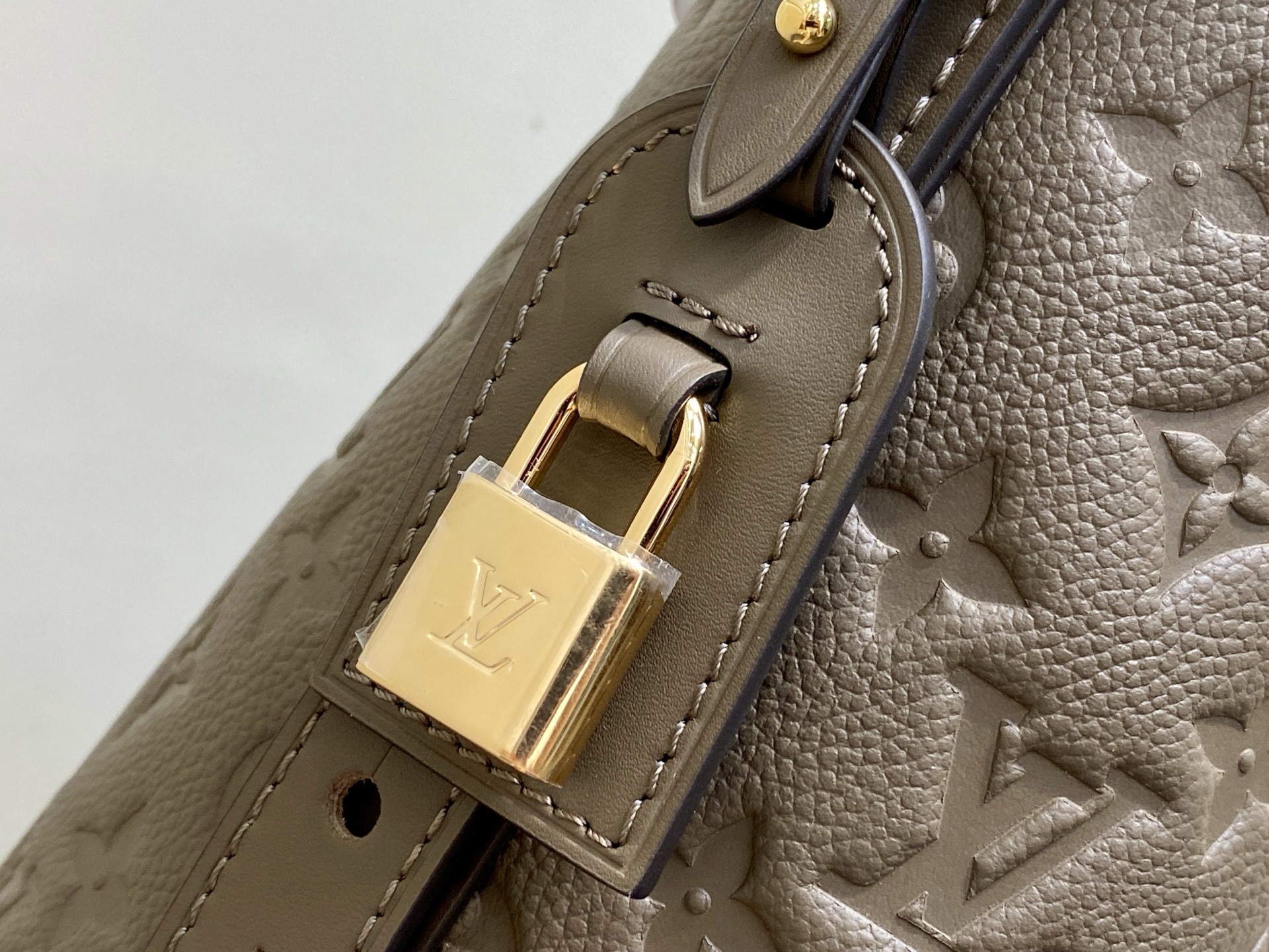 【顶级原单】M13044卡其绿 M25823全皮压花水桶包 All In 大号手袋 本款 All In