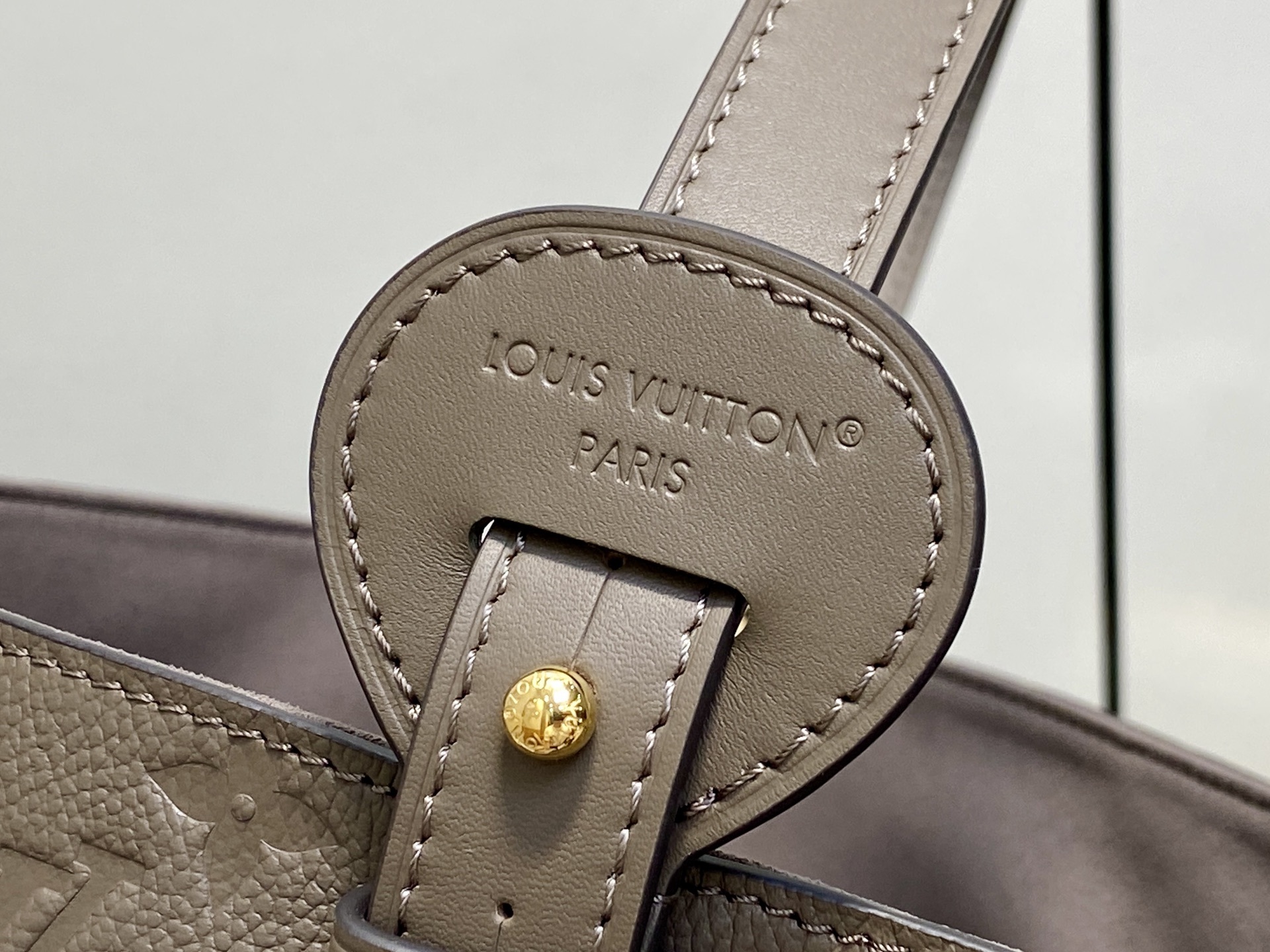 【顶级原单】M13044卡其绿 M25823全皮压花水桶包 All In 大号手袋 本款 All In