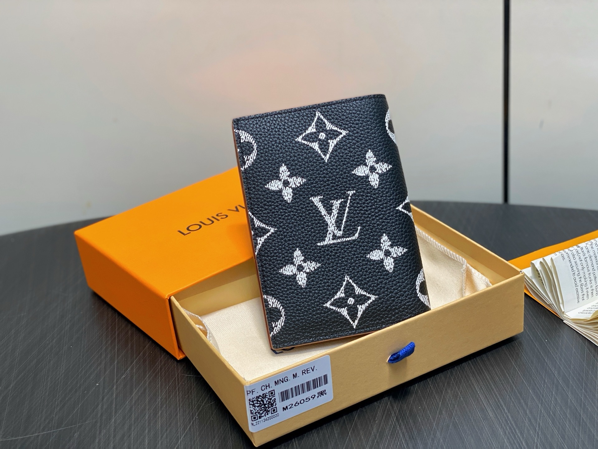 【顶级原单】M26059黑色 全皮护照夹护照套 本款护照套为 Monogram Empreinte 皮革