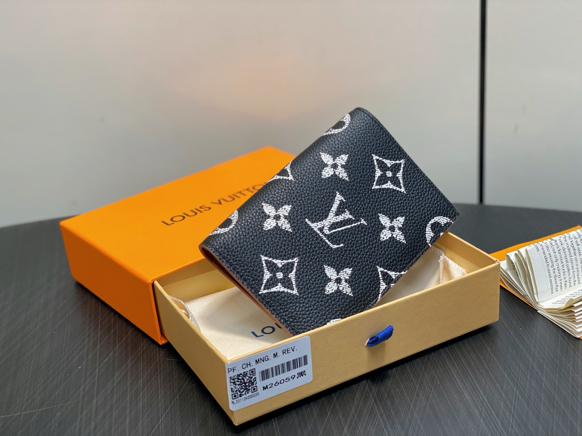 【顶级原单】M26059黑色 全皮护照夹护照套 本款护照套为 Monogram Empreinte 皮革