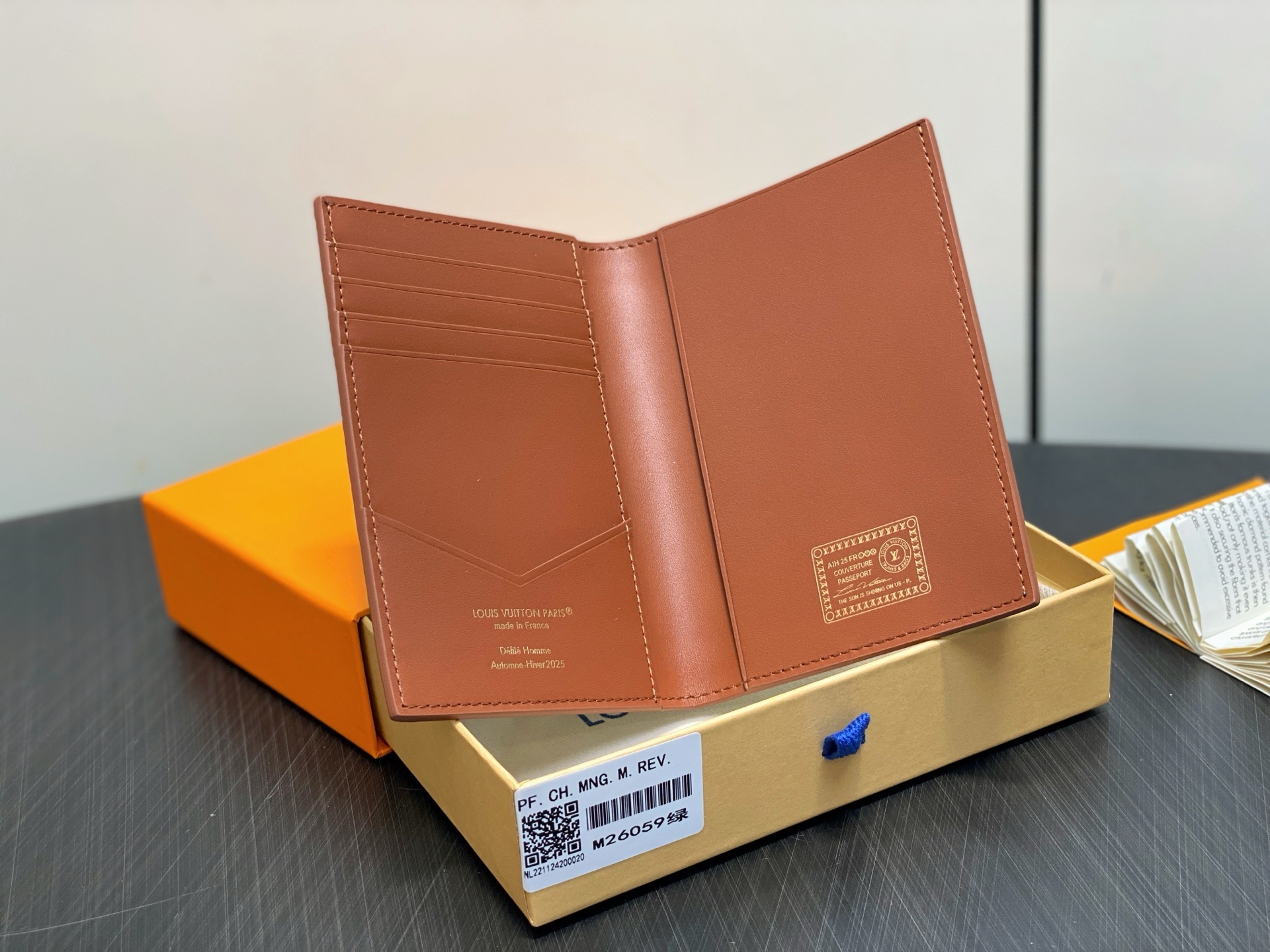 【顶级原单】M26059绿色 全皮护照夹护照套 本款护照套为 Monogram Empreinte 皮革