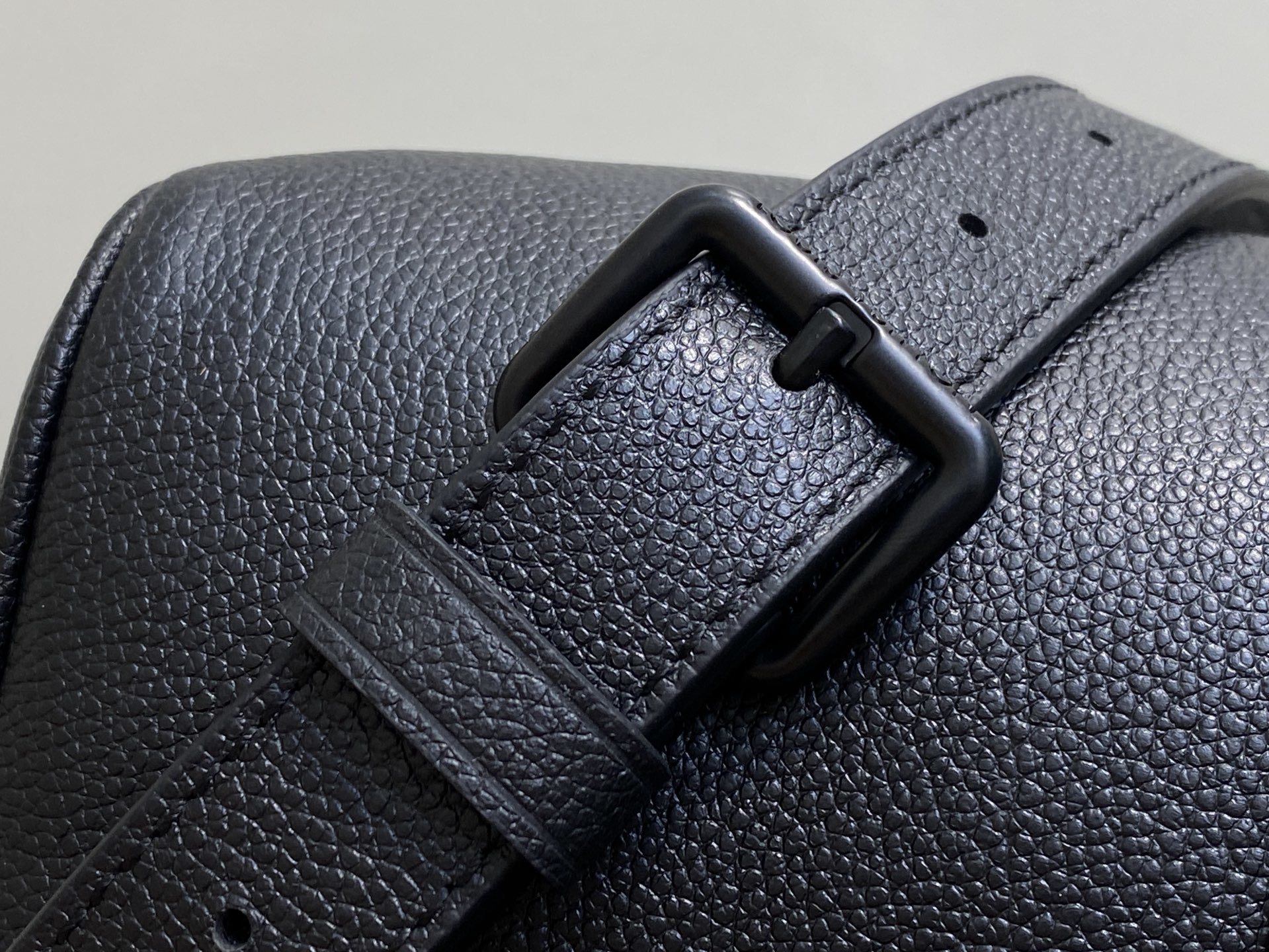 【顶级原单】M15249黑色 全皮旅行袋 Keepall Bandoulière 35手袋 这款实用百搭