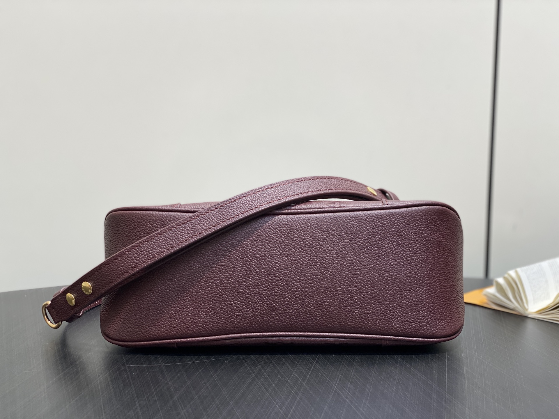 【顶级原单】M12930紫红色 M25827全皮链条包牛角包 Boulogne PM 手袋 本季的布洛涅