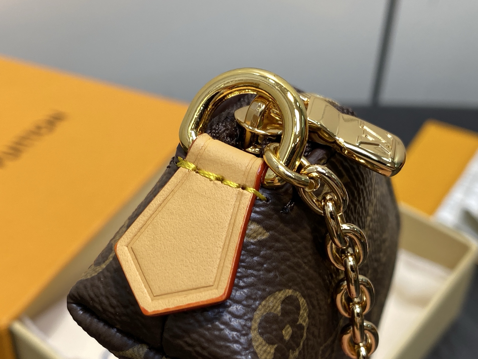 【顶级原单】M25694老花 链条口红包化妆包 当季新款 LIPSTICK 化妆包 Lipstick 化