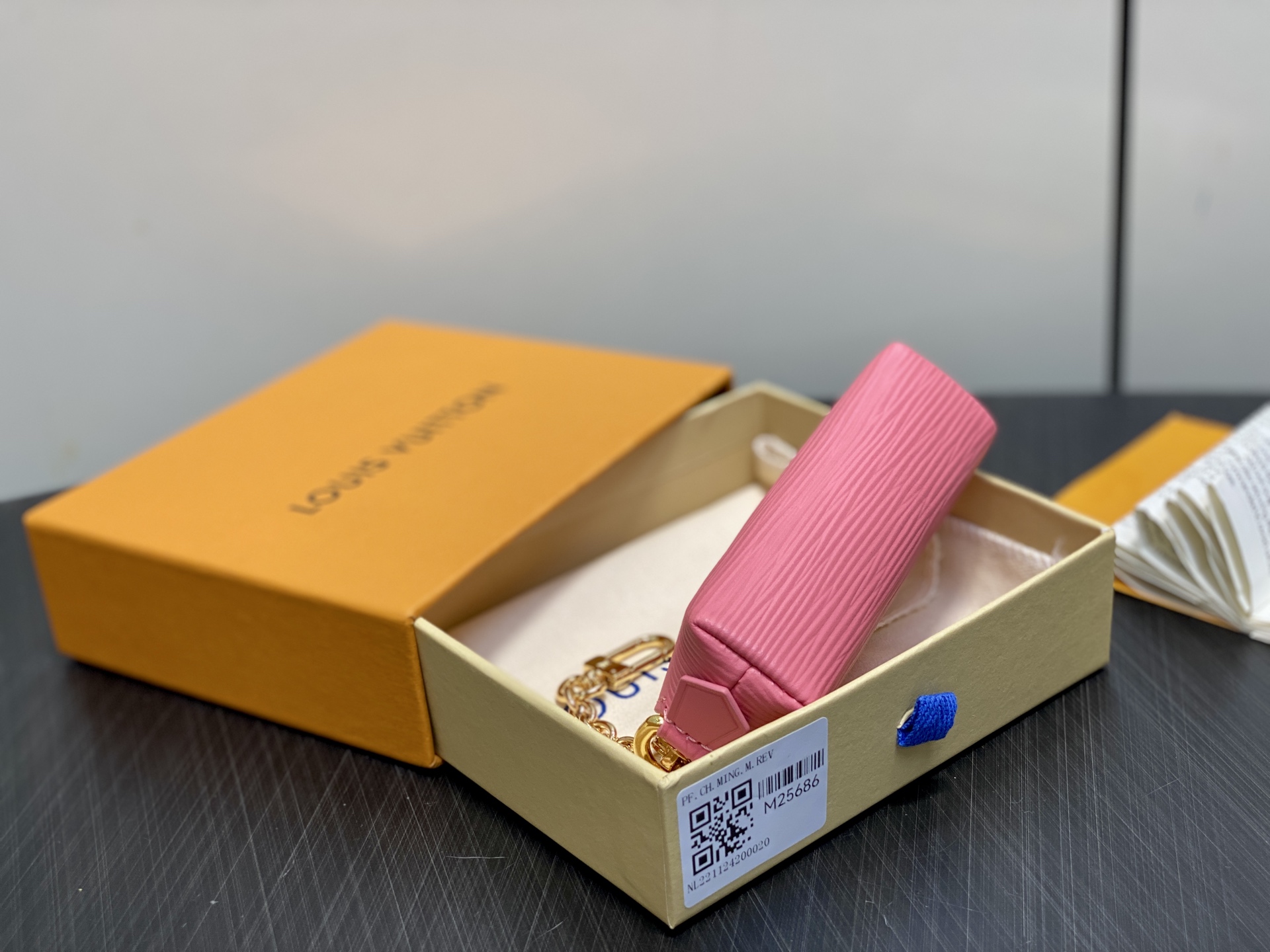 【顶级原单】M25686粉色 链条口红包化妆包 当季新款 LIPSTICK 化妆包 Lipstick 化