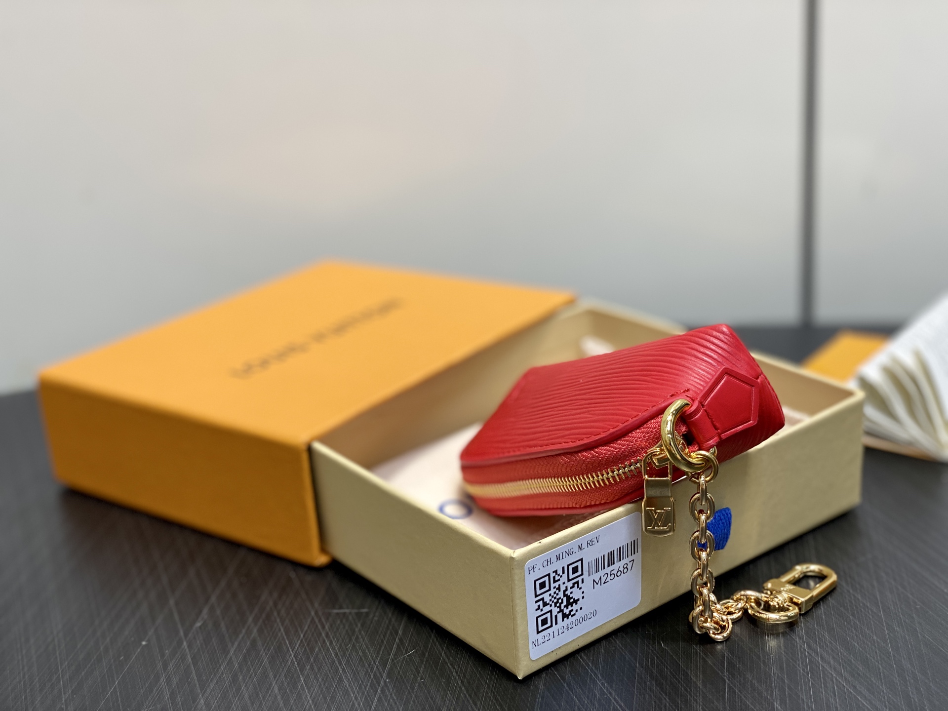 【顶级原单】M25687红色 链条口红包化妆包 当季新款 LIPSTICK 化妆包 Lipstick 化