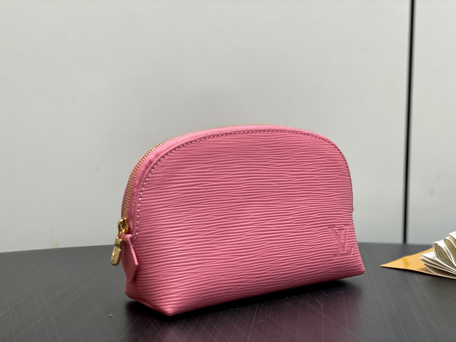 【顶级原单】M15198粉色 水波纹化妆包 当季新款 POCHETTE COSMÉTIQUE 小号化妆包