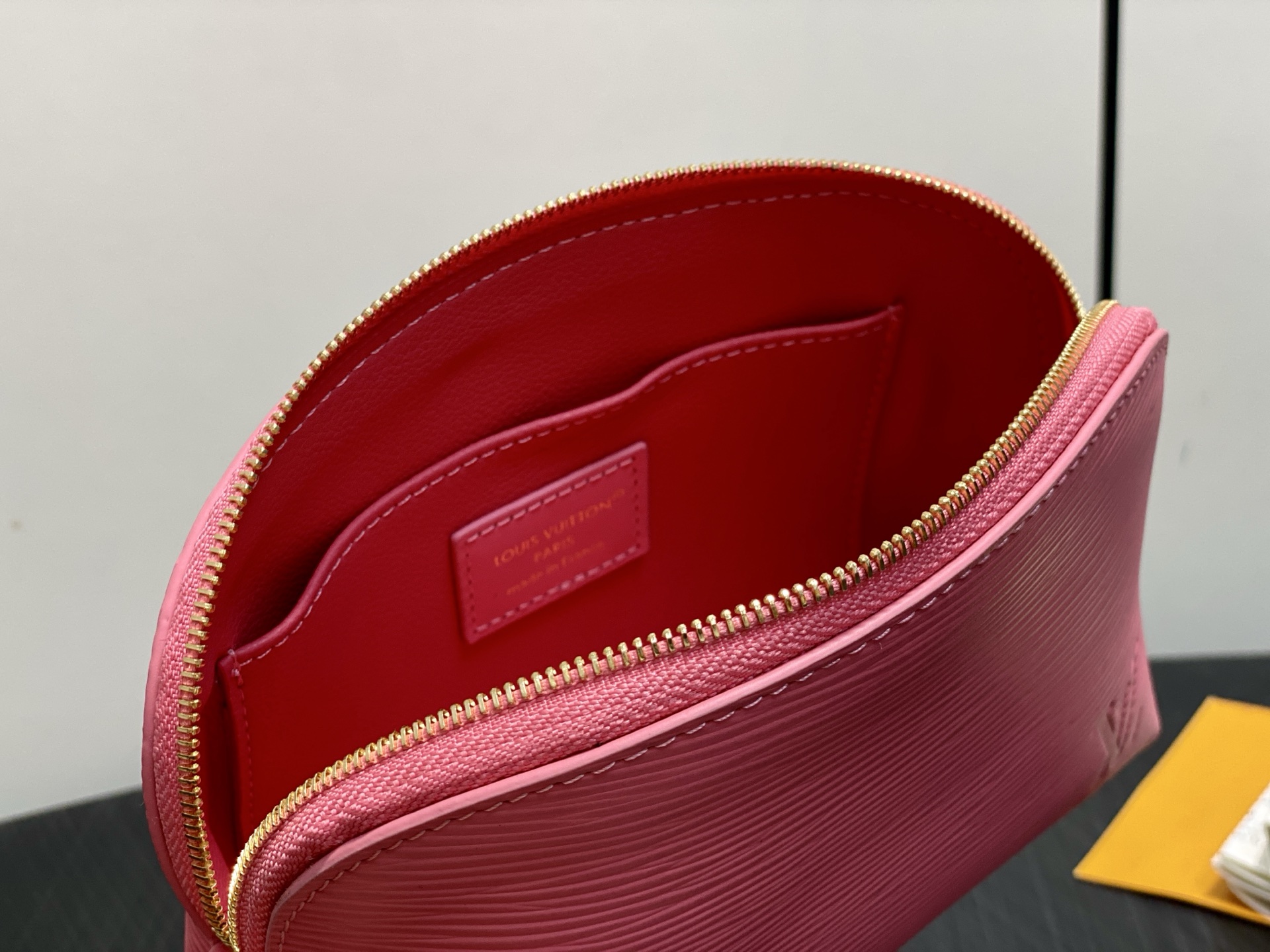 【顶级原单】M15198粉色 水波纹化妆包 当季新款 POCHETTE COSMÉTIQUE 小号化妆包