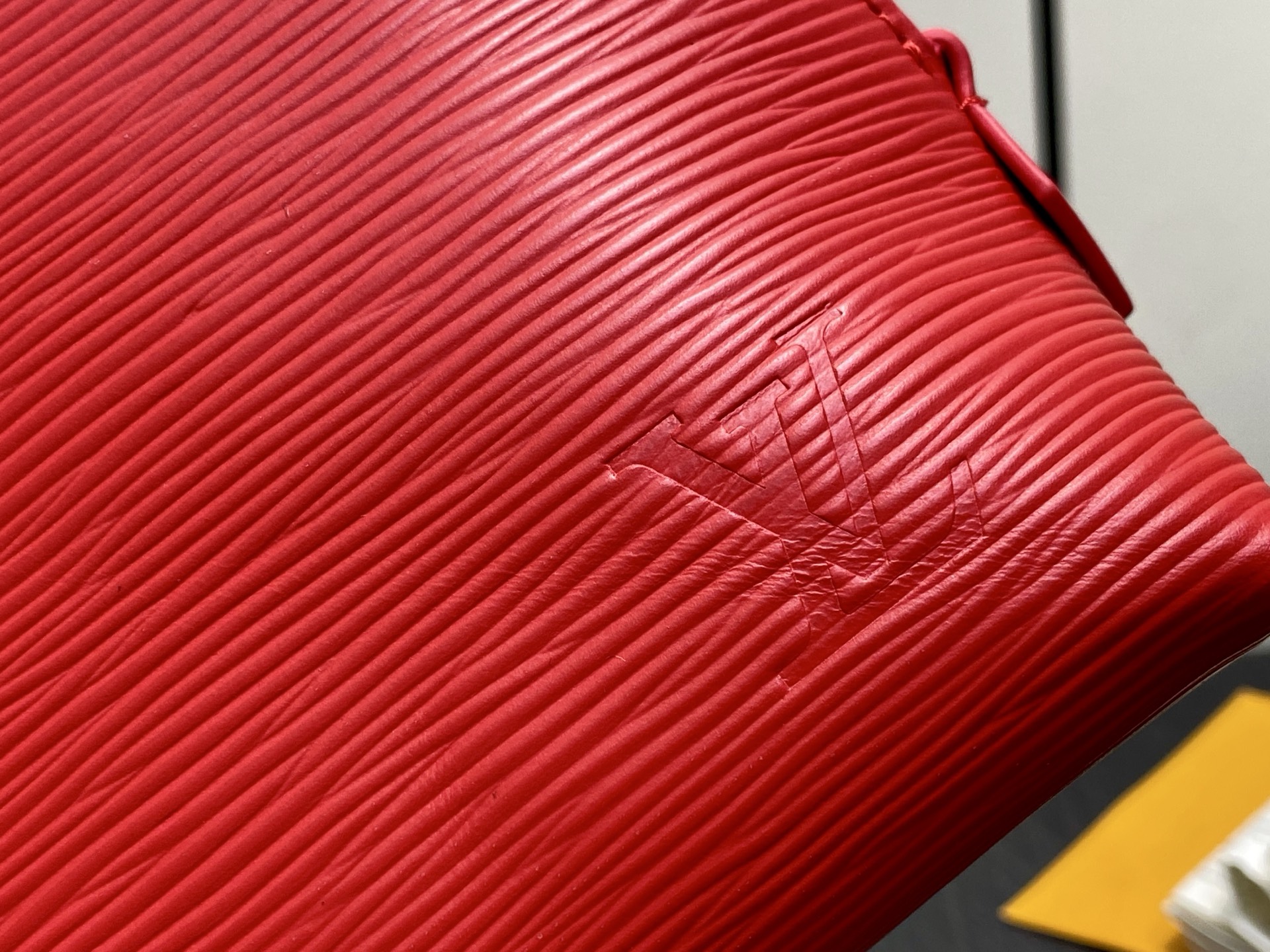 【顶级原单】M15197红色 水波纹化妆包 当季新款 POCHETTE COSMÉTIQUE 中号化妆包