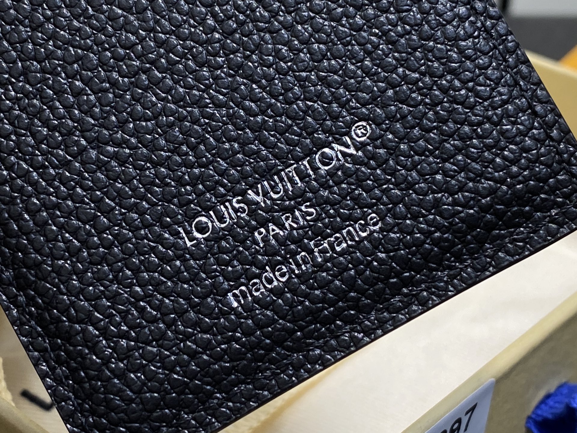 【顶级原单】M15097黑格马赛克 磁吸手机卡夹 本款 Magnet 卡夹取材品牌经典 Monogram