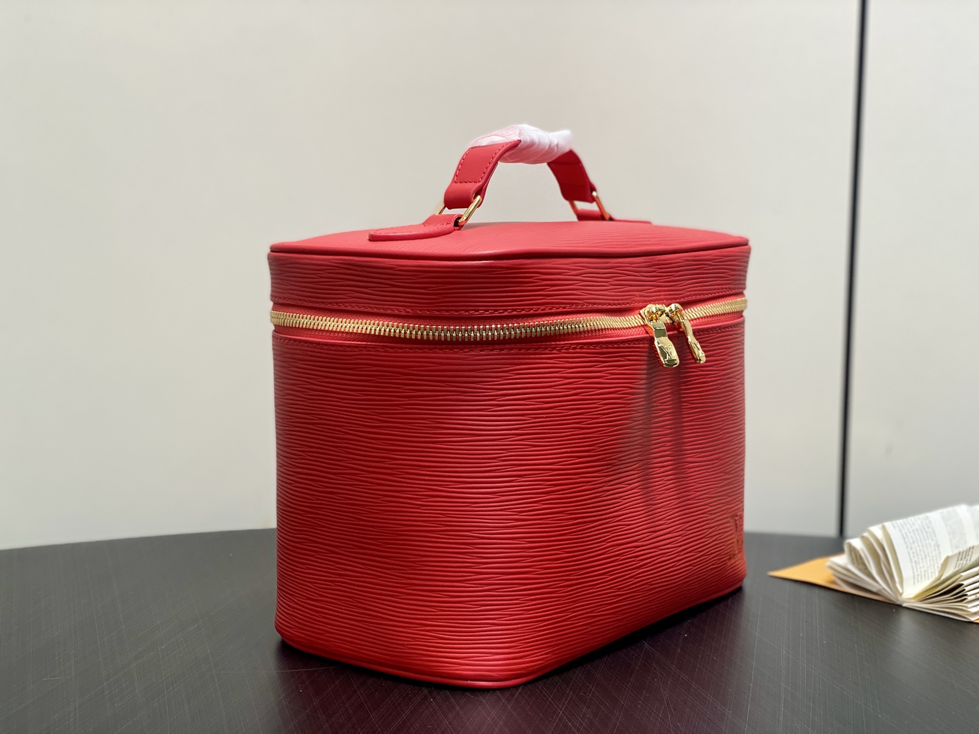 【顶级原单】M25856红色 水波纹化妆包 当季新款 NICE BB 化妆包 本款 Nice 迷你化妆包