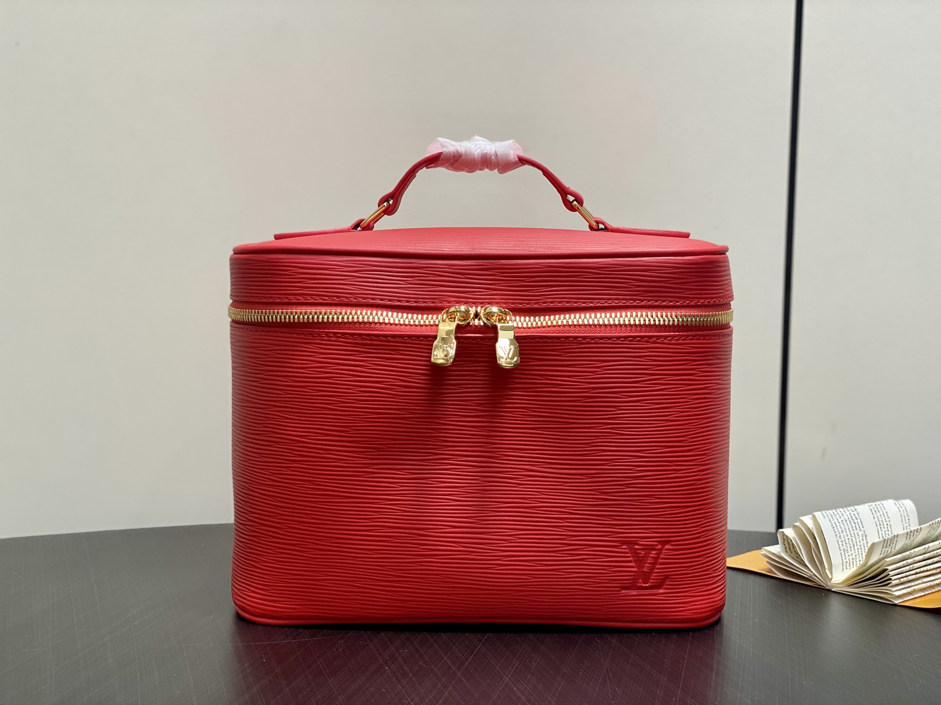 【顶级原单】M25856红色 水波纹化妆包 当季新款 NICE BB 化妆包 本款 Nice 迷你化妆包