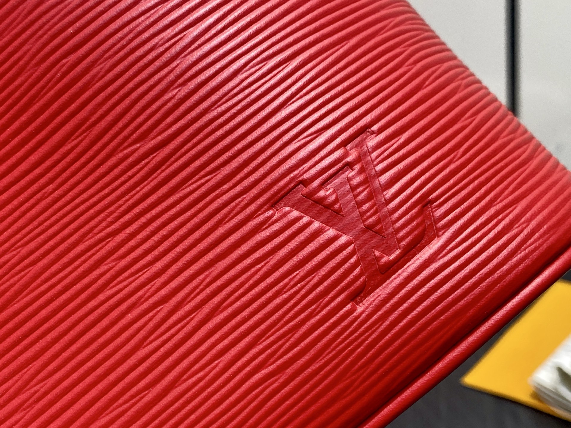 【顶级原单】M25856红色 水波纹化妆包 当季新款 NICE BB 化妆包 本款 Nice 迷你化妆包