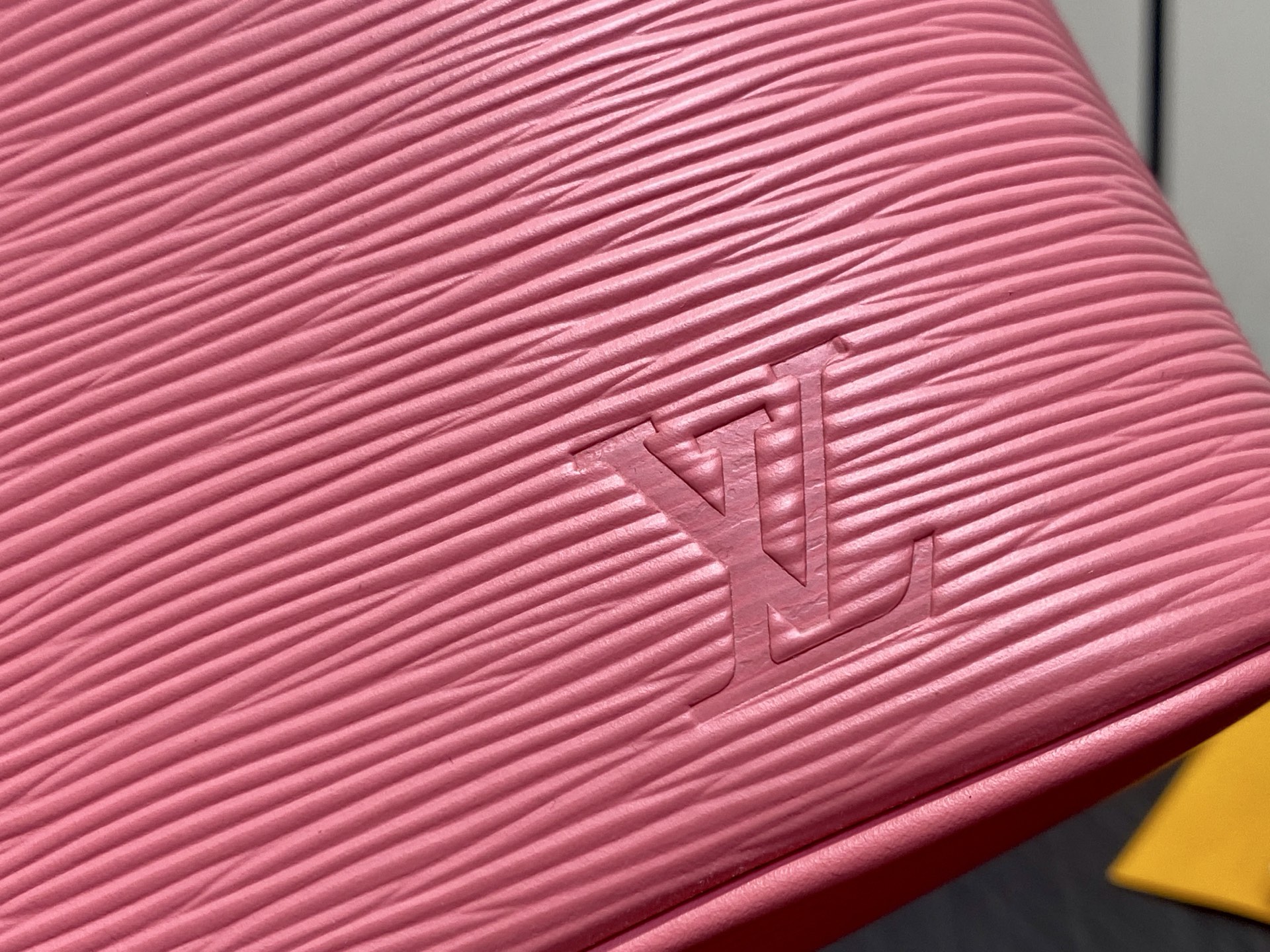 【顶级原单】M25856粉色 水波纹化妆包 当季新款 NICE BB 化妆包 本款 Nice 迷你化妆包