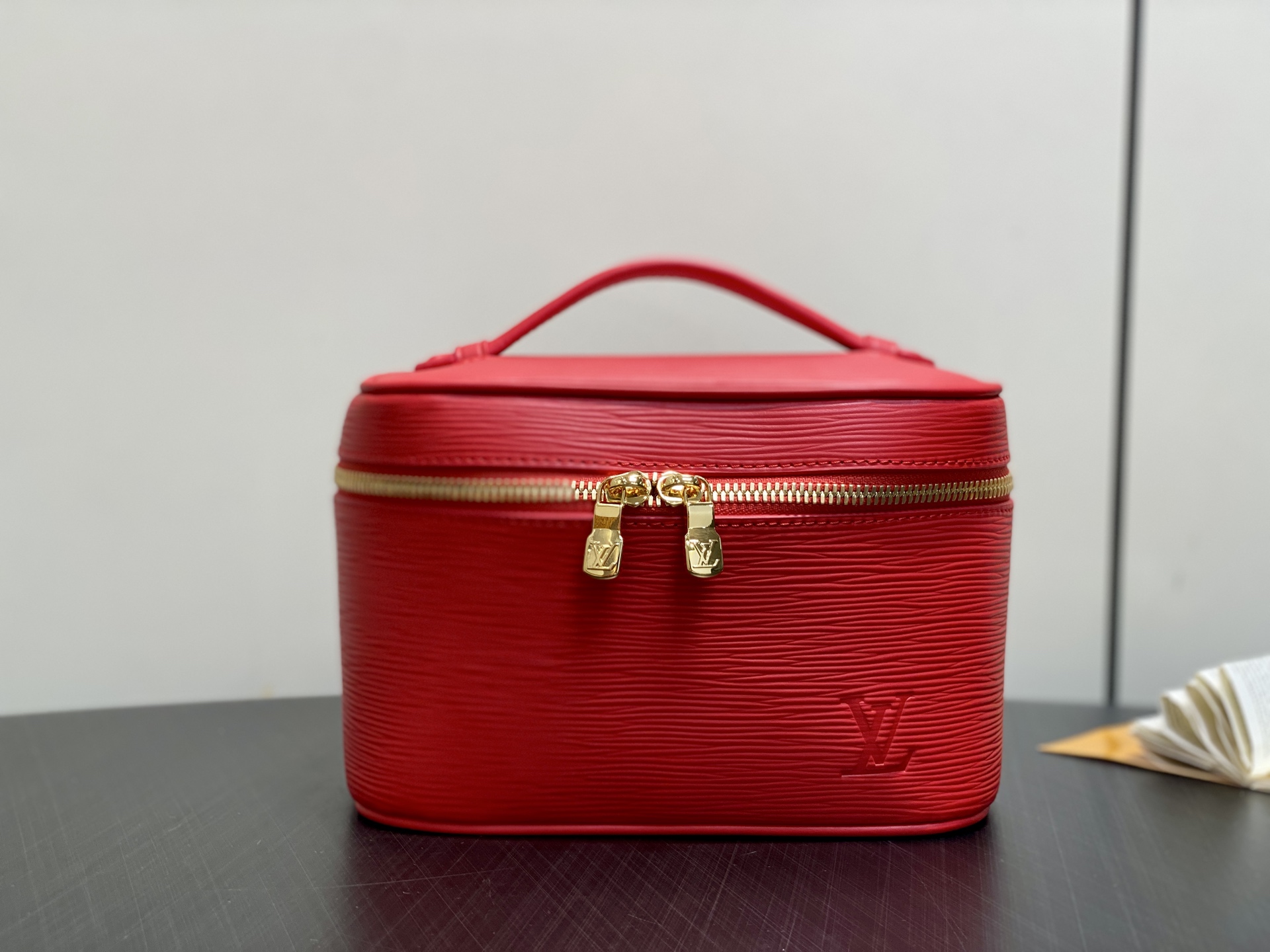 【顶级原单】M15191红色 水波纹化妆包 当季新款 NICE 迷你化妆包 本款 Nice 迷你化妆包向