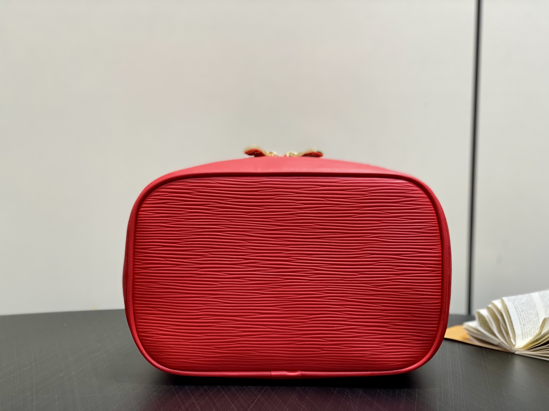 【顶级原单】M15191红色 水波纹化妆包 当季新款 NICE 迷你化妆包 本款 Nice 迷你化妆包向