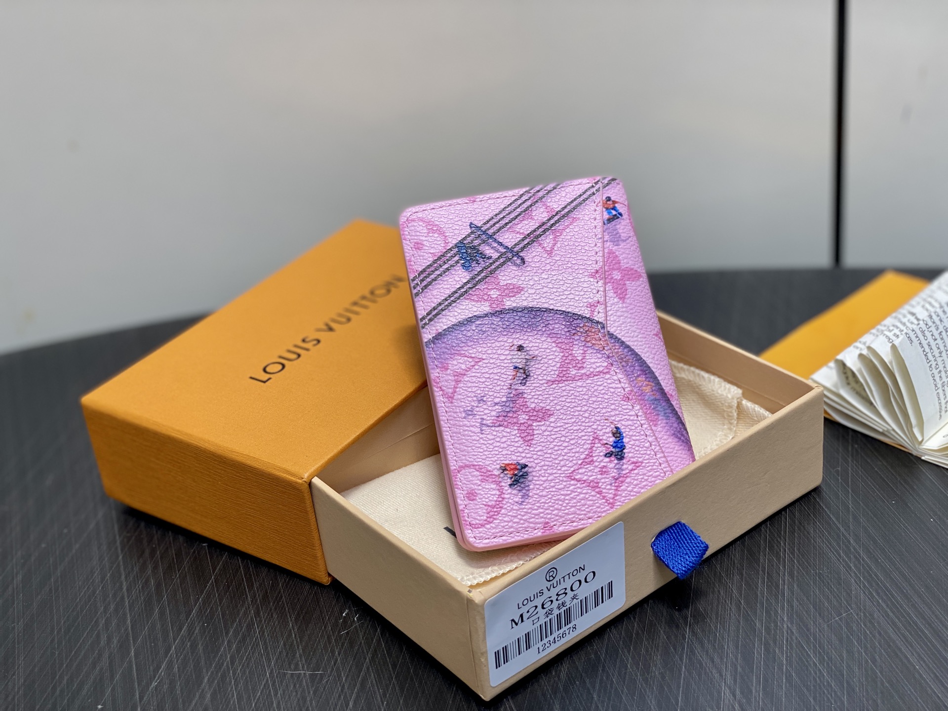 【顶级原单】M26800粉色 印花卡包钱包 EARLY ACCESS Lv nigo联名 Pocket 