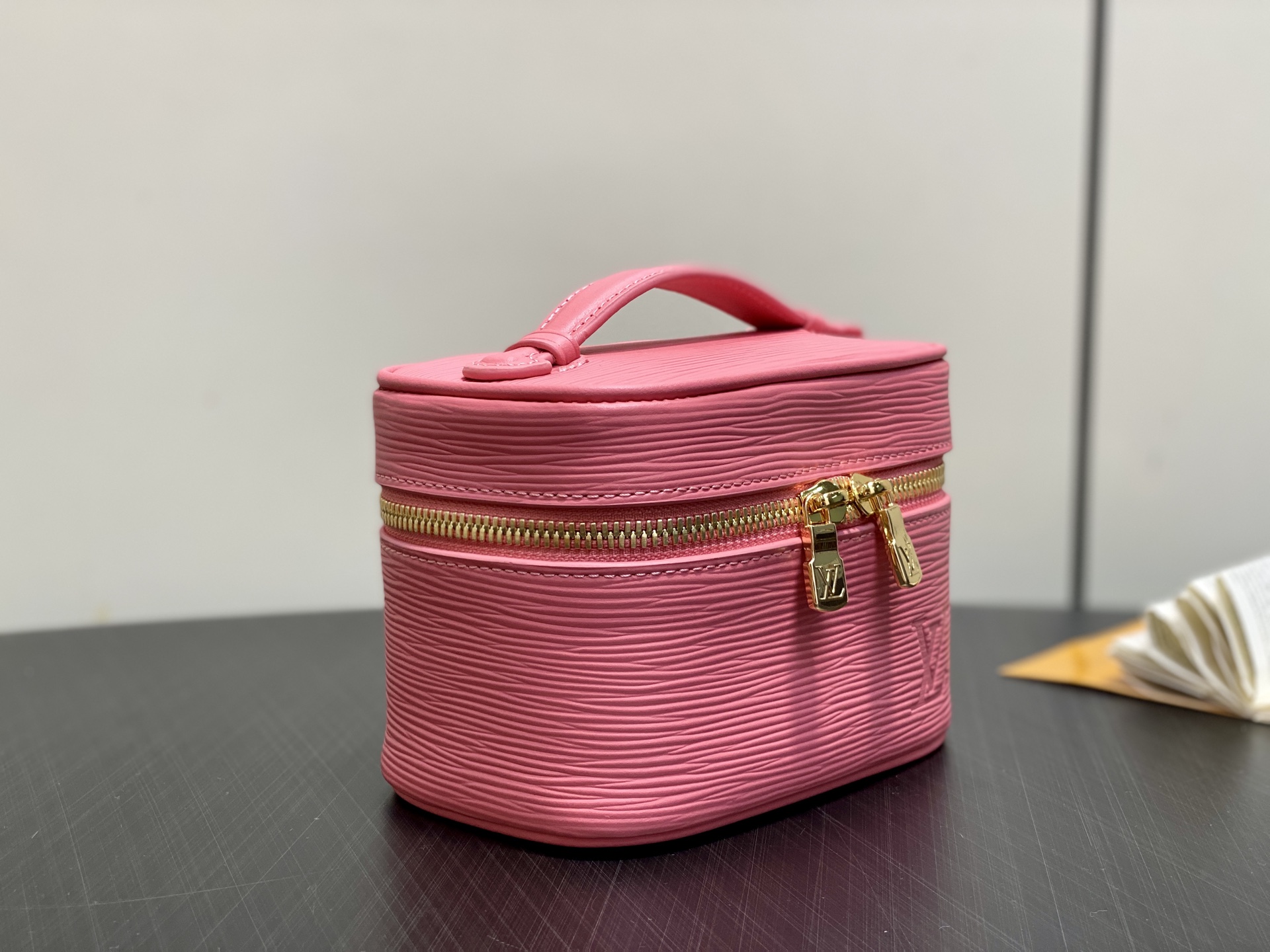 【顶级原单】M25857粉色 水波纹化妆包 当季新款 NICE NANO 化妆包 本款 Nice Nan